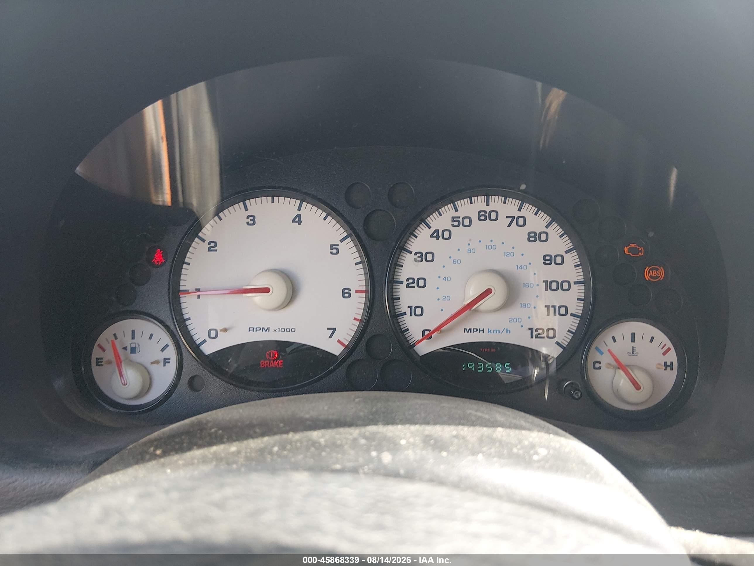 2004 Jeep Liberty Sport White vin: 1J4GL48K04W108800