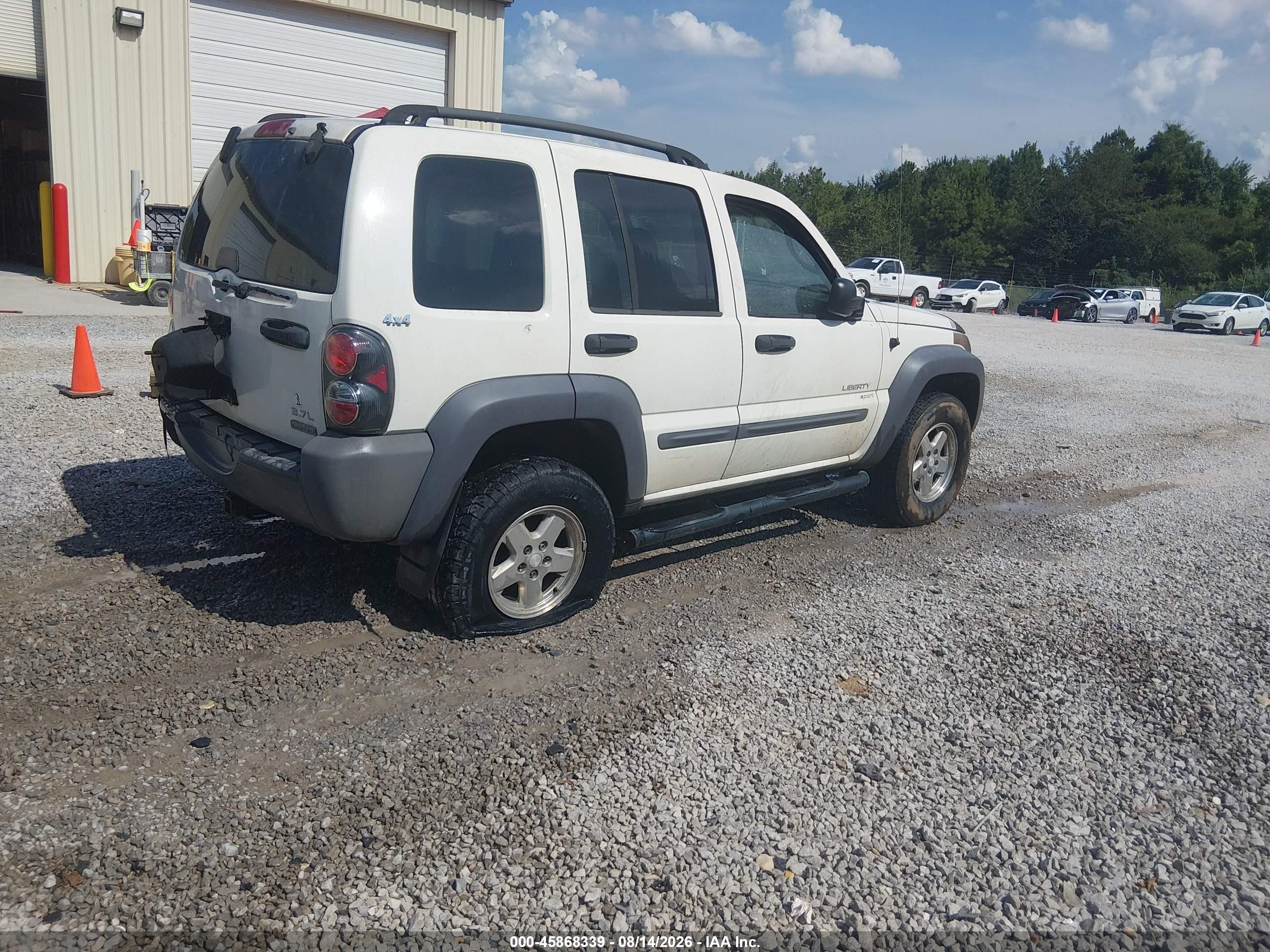 2004 Jeep Liberty Sport White vin: 1J4GL48K04W108800