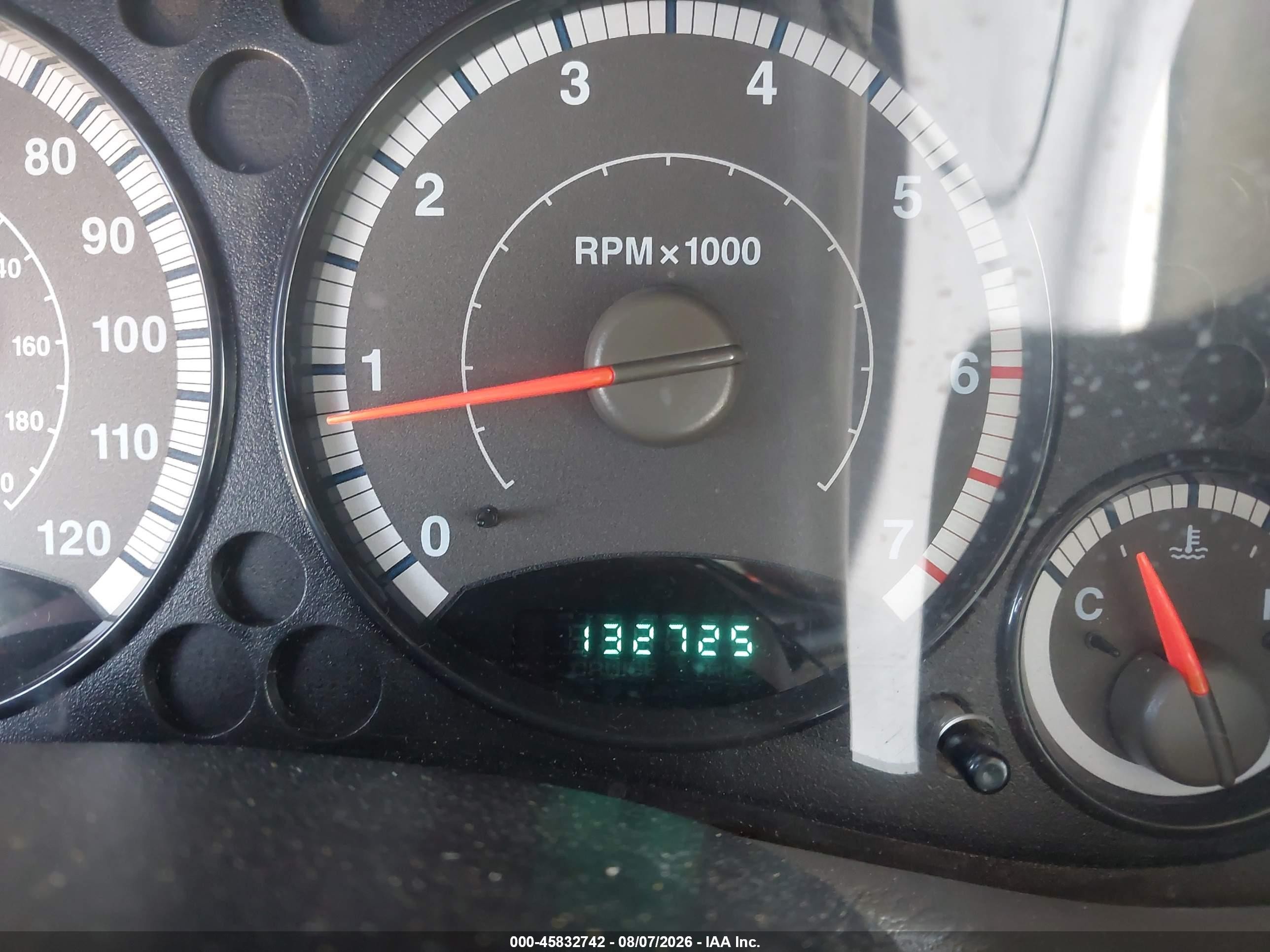 2005 Jeep Liberty Sport Gold vin: 1J4GL48K05W516909