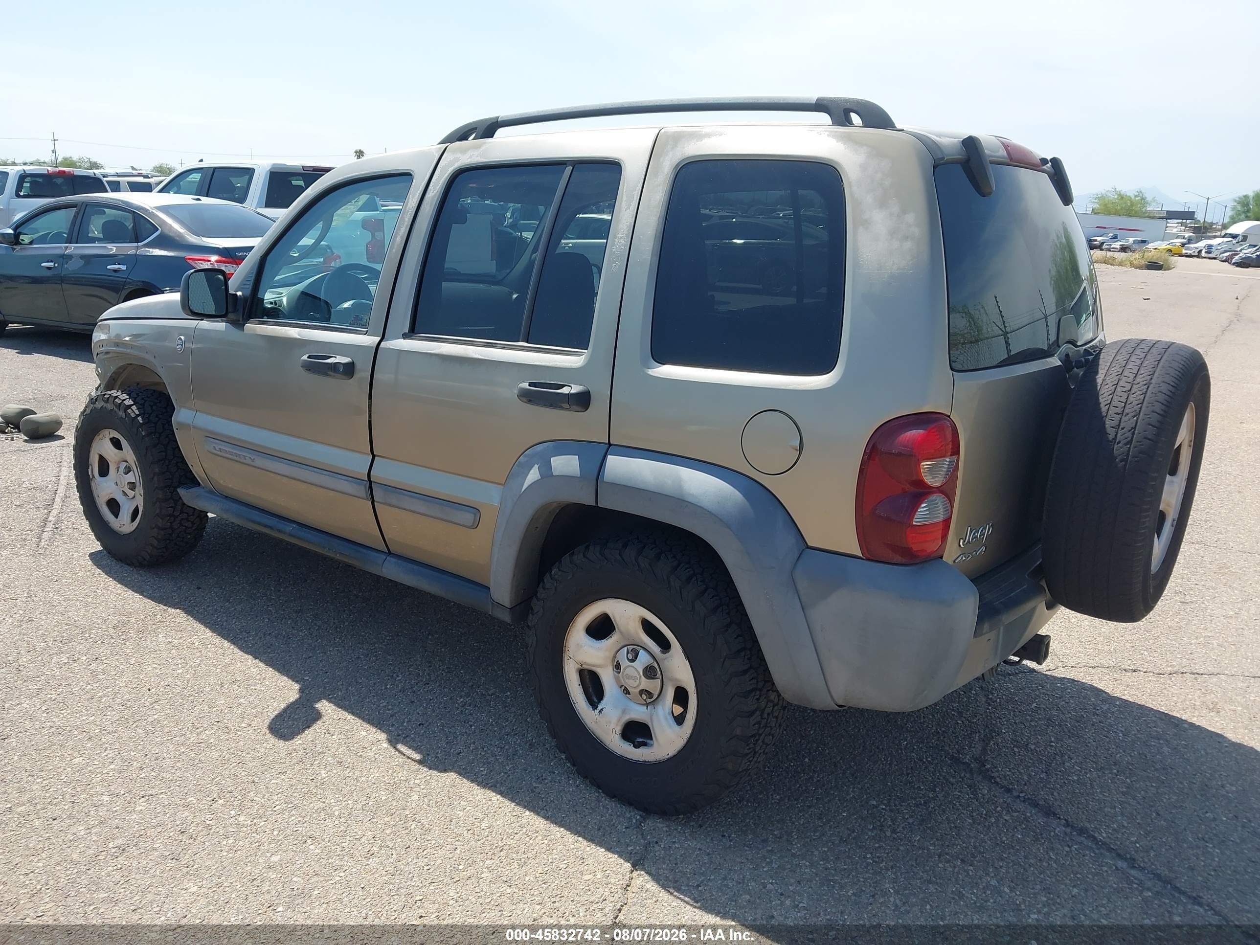 2005 Jeep Liberty Sport Gold vin: 1J4GL48K05W516909