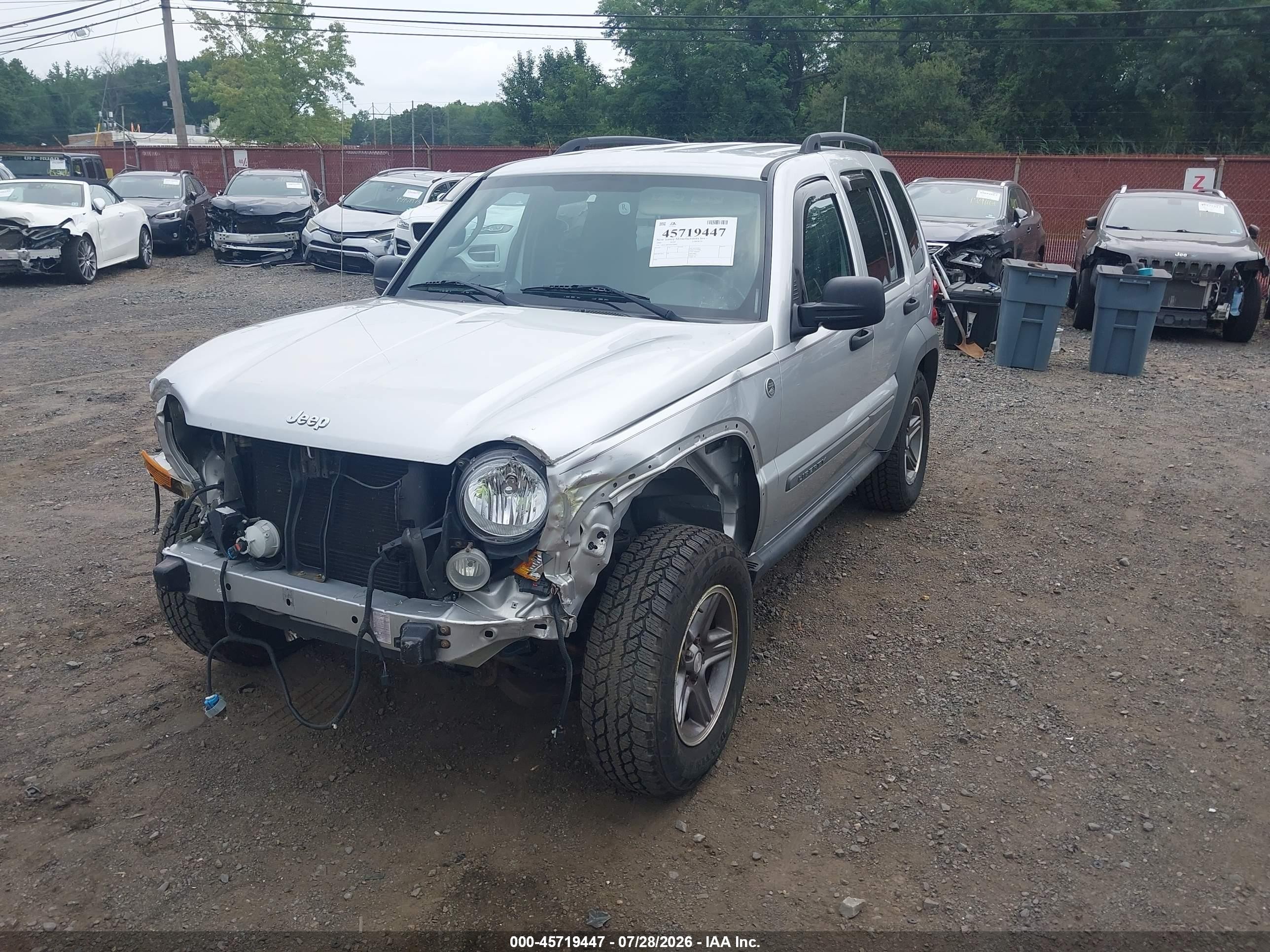 2005 Jeep Liberty Sport Gray vin: 1J4GL48K05W568895