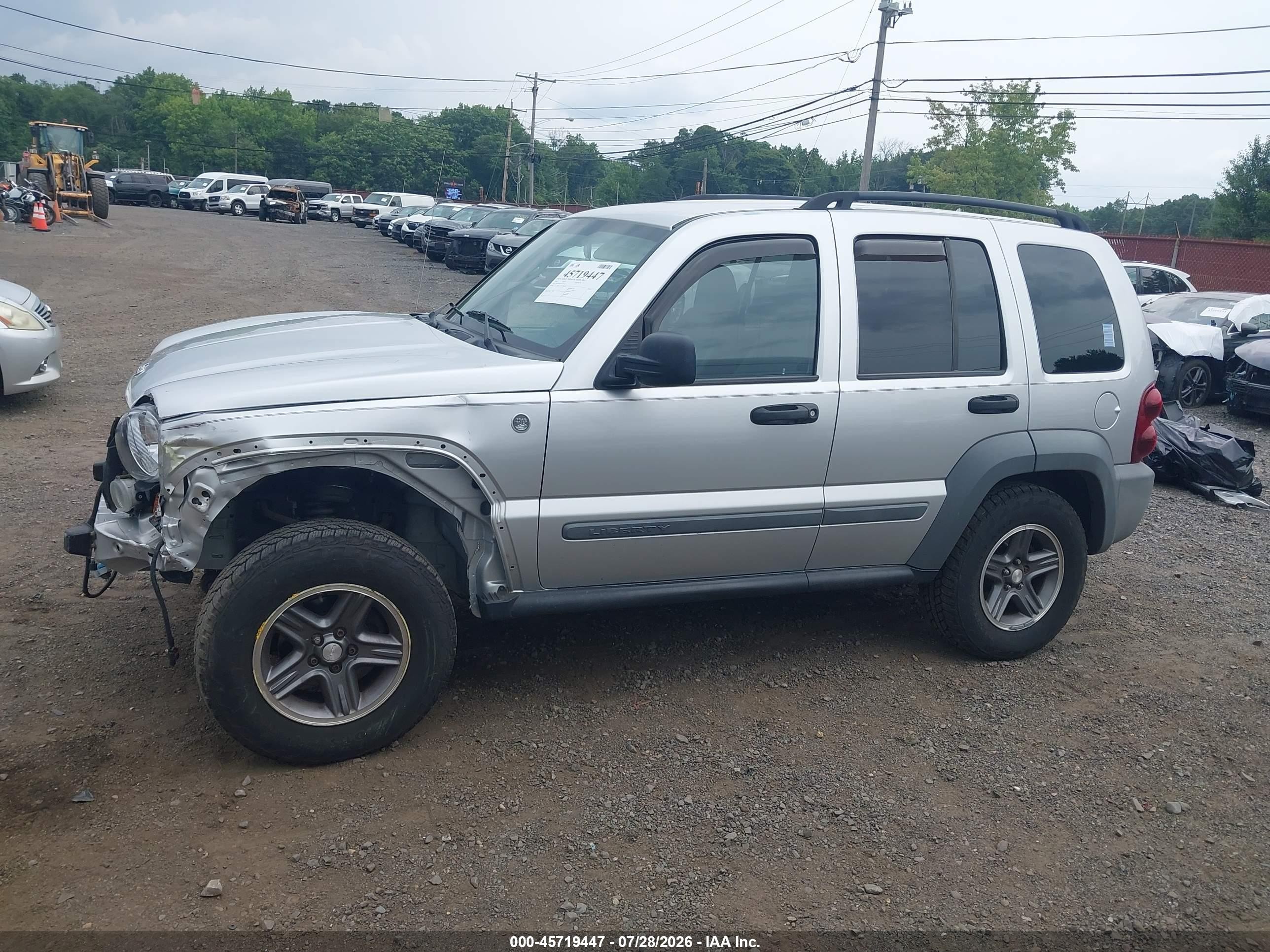 2005 Jeep Liberty Sport Gray vin: 1J4GL48K05W568895