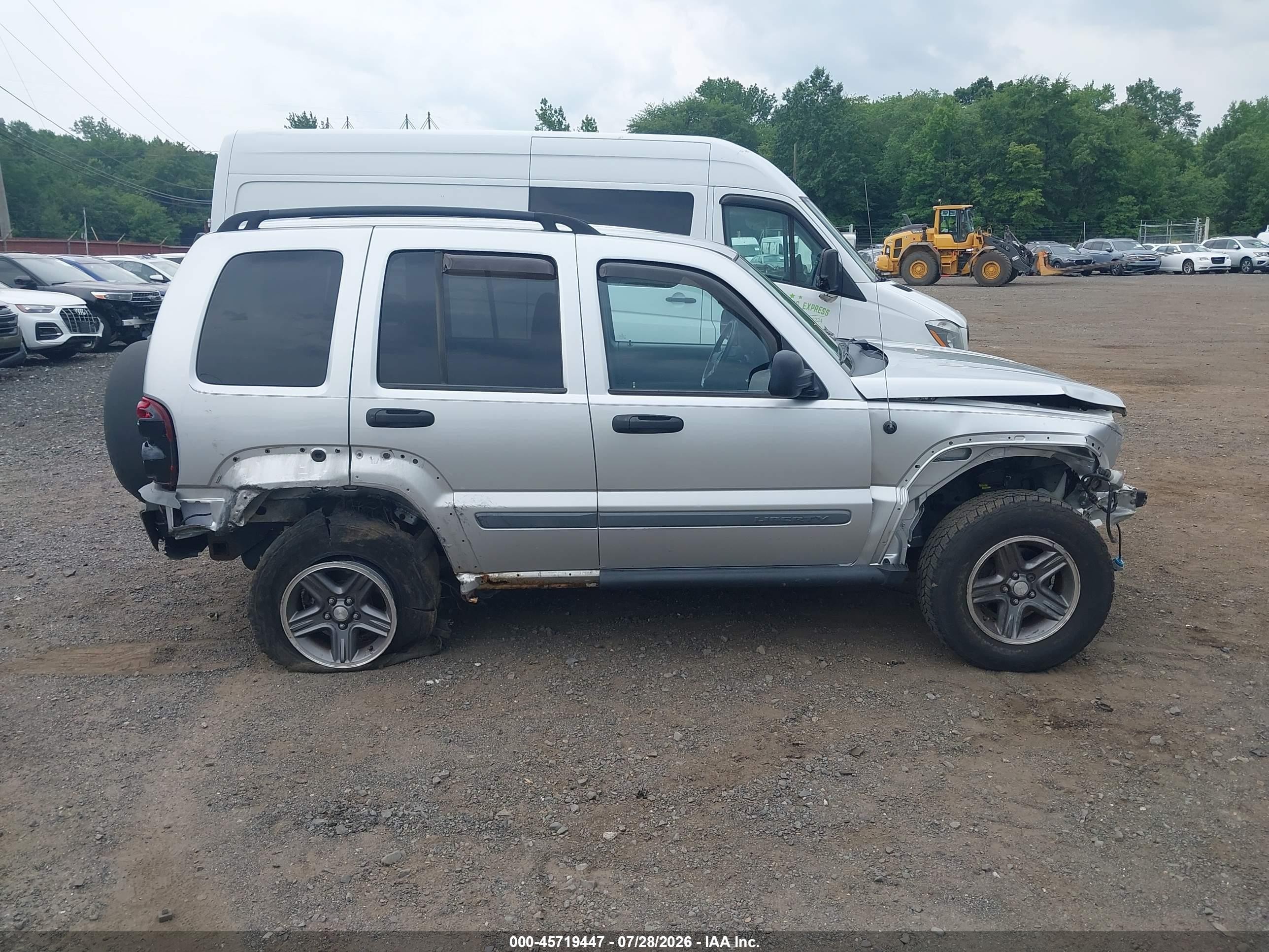 2005 Jeep Liberty Sport Gray vin: 1J4GL48K05W568895