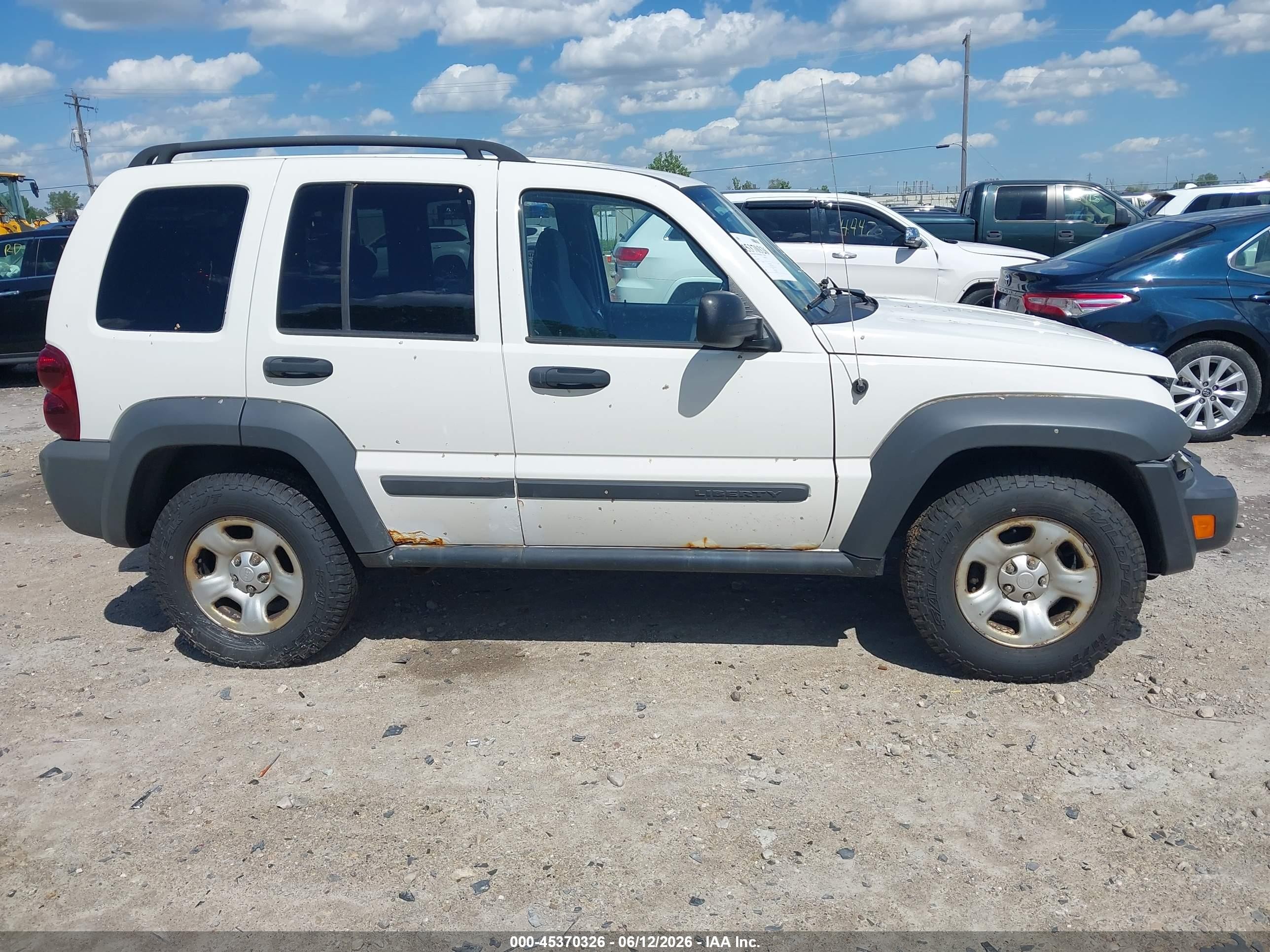 2006 Jeep Liberty Sport White vin: 1J4GL48K06W279923