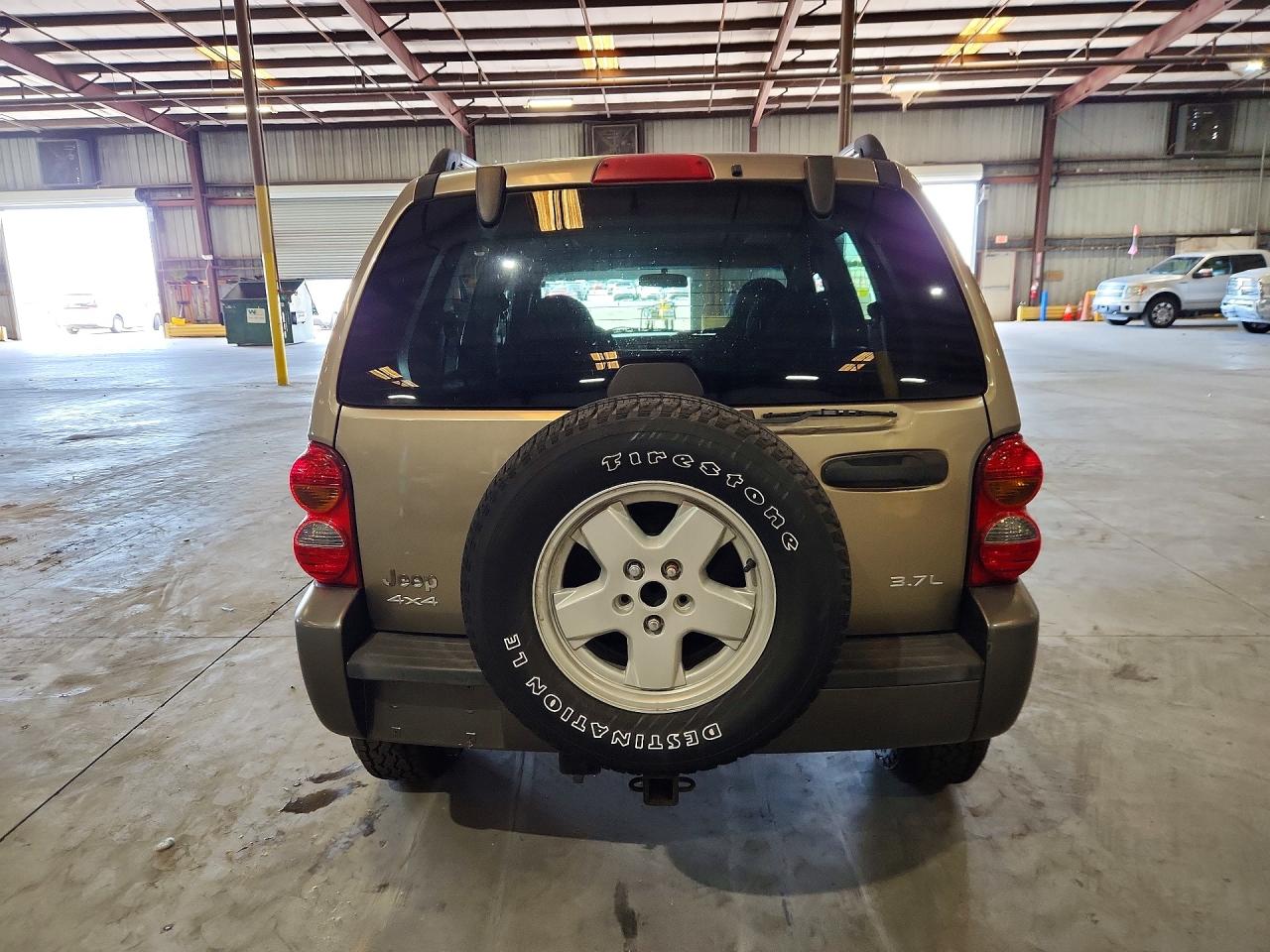 2004 Jeep Liberty Sport Gold vin: 1J4GL48K14W171338