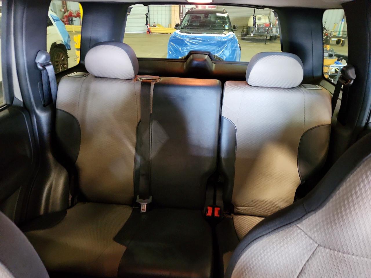 2004 Jeep Liberty Sport Gold vin: 1J4GL48K14W171338