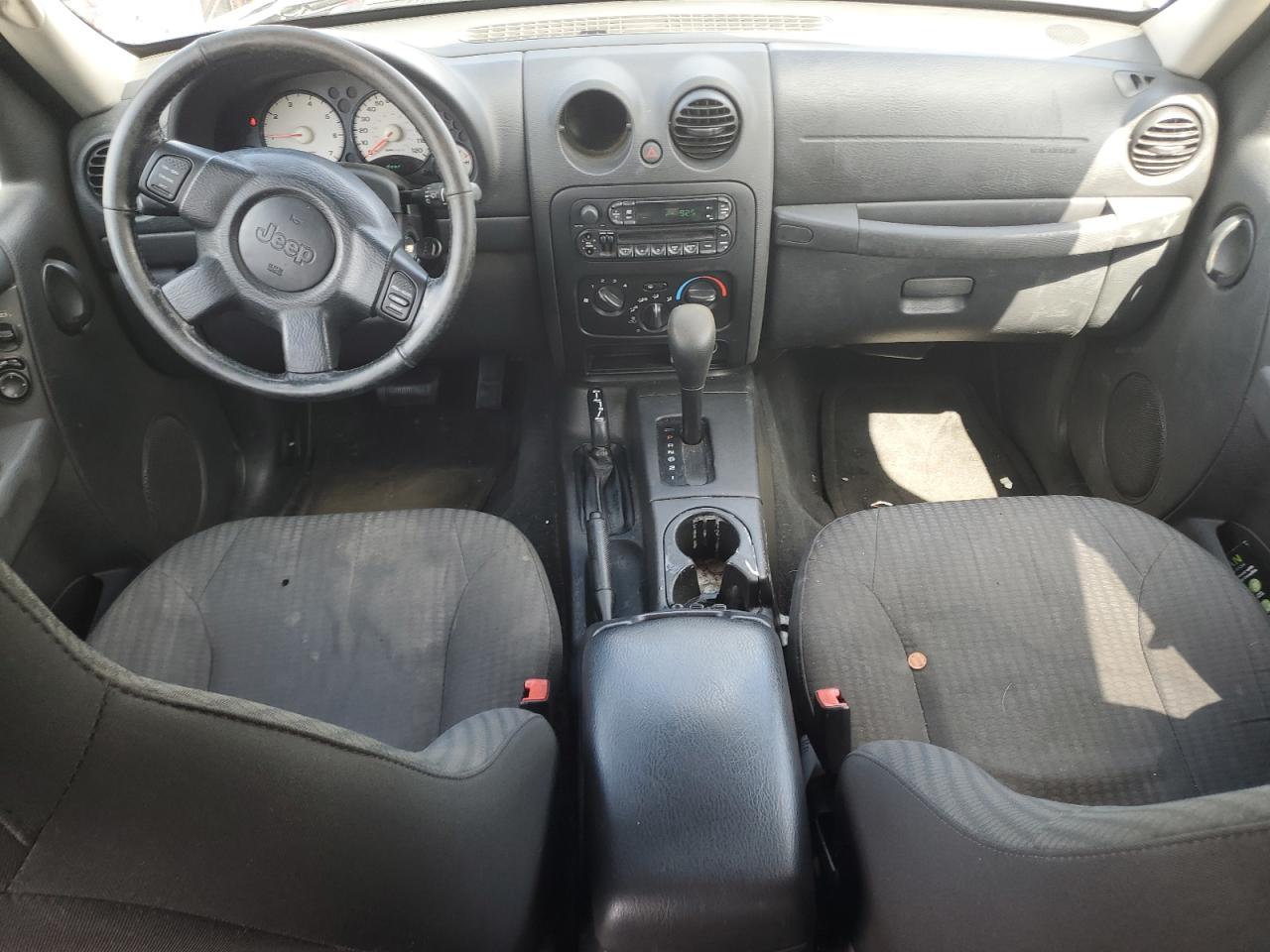 2004 Jeep Liberty Sport Серебряный vin: 1J4GL48K14W267521