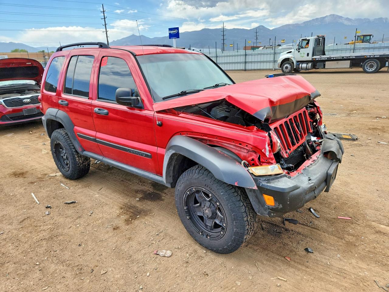 2005 Jeep Liberty Sport Красный vin: 1J4GL48K15W505482
