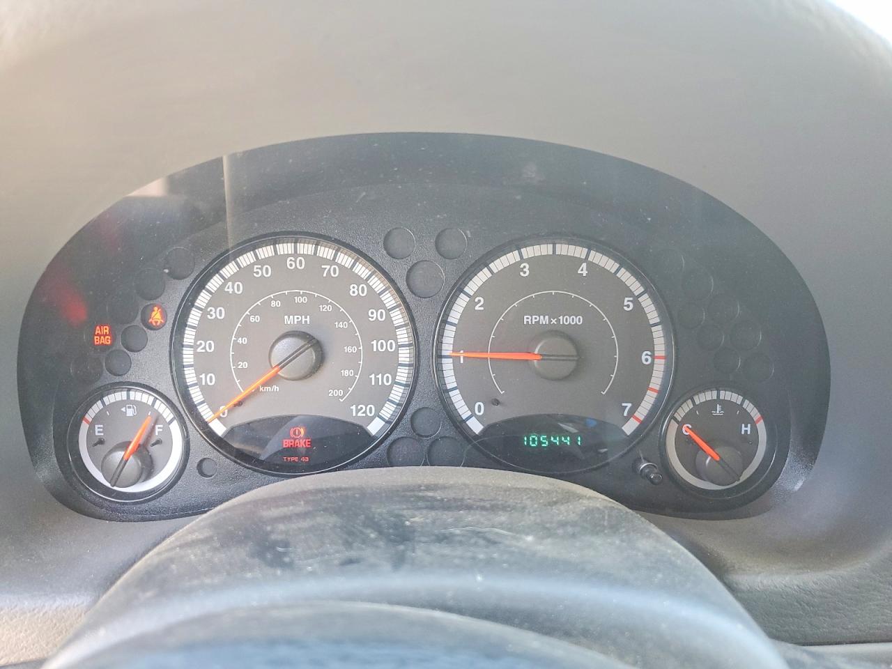 2005 Jeep Liberty Sport Silver vin: 1J4GL48K15W530012