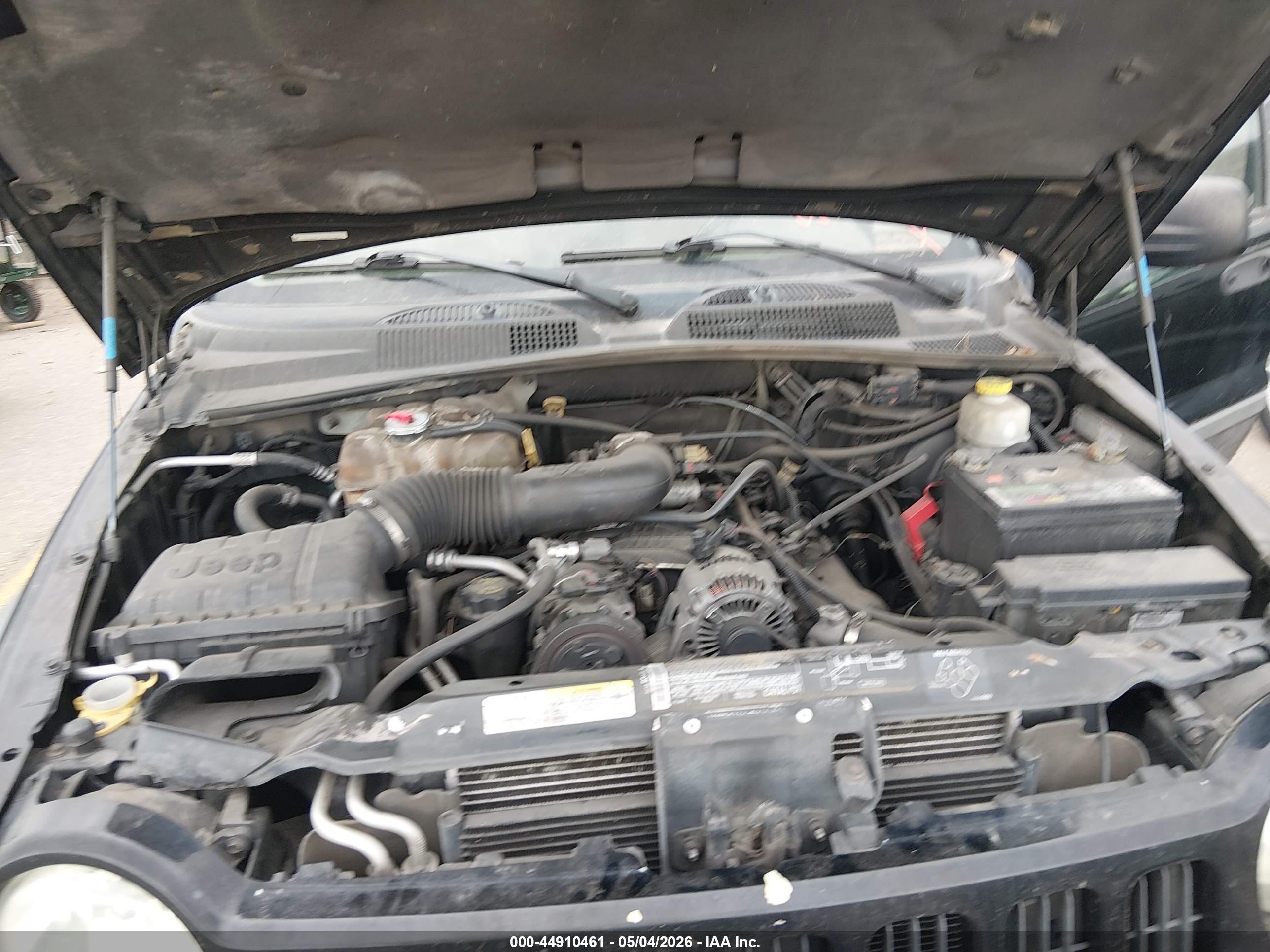 2005 Jeep Liberty Sport Черный vin: 1J4GL48K15W545626