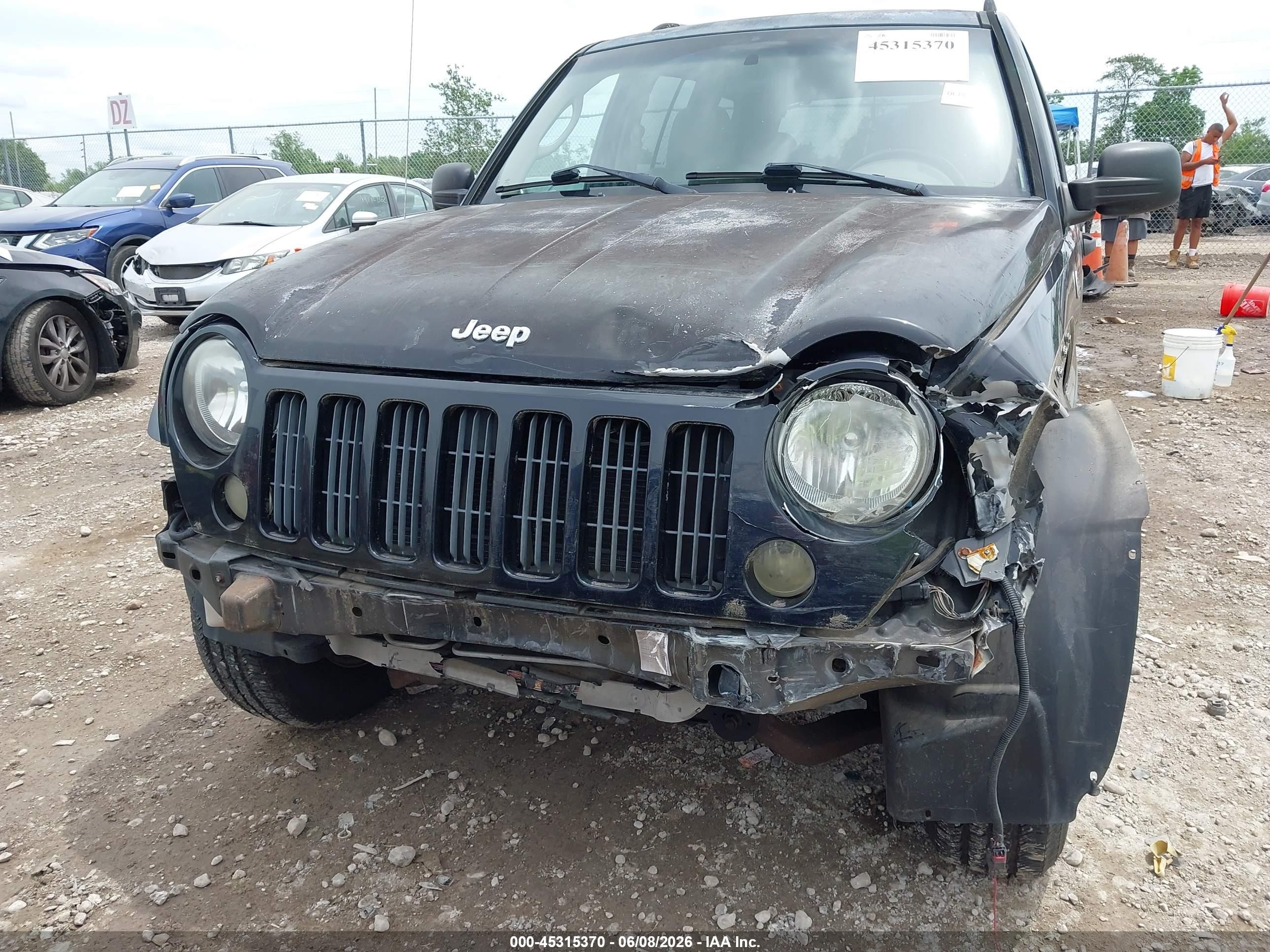 2005 Jeep Liberty Sport Black vin: 1J4GL48K15W555427