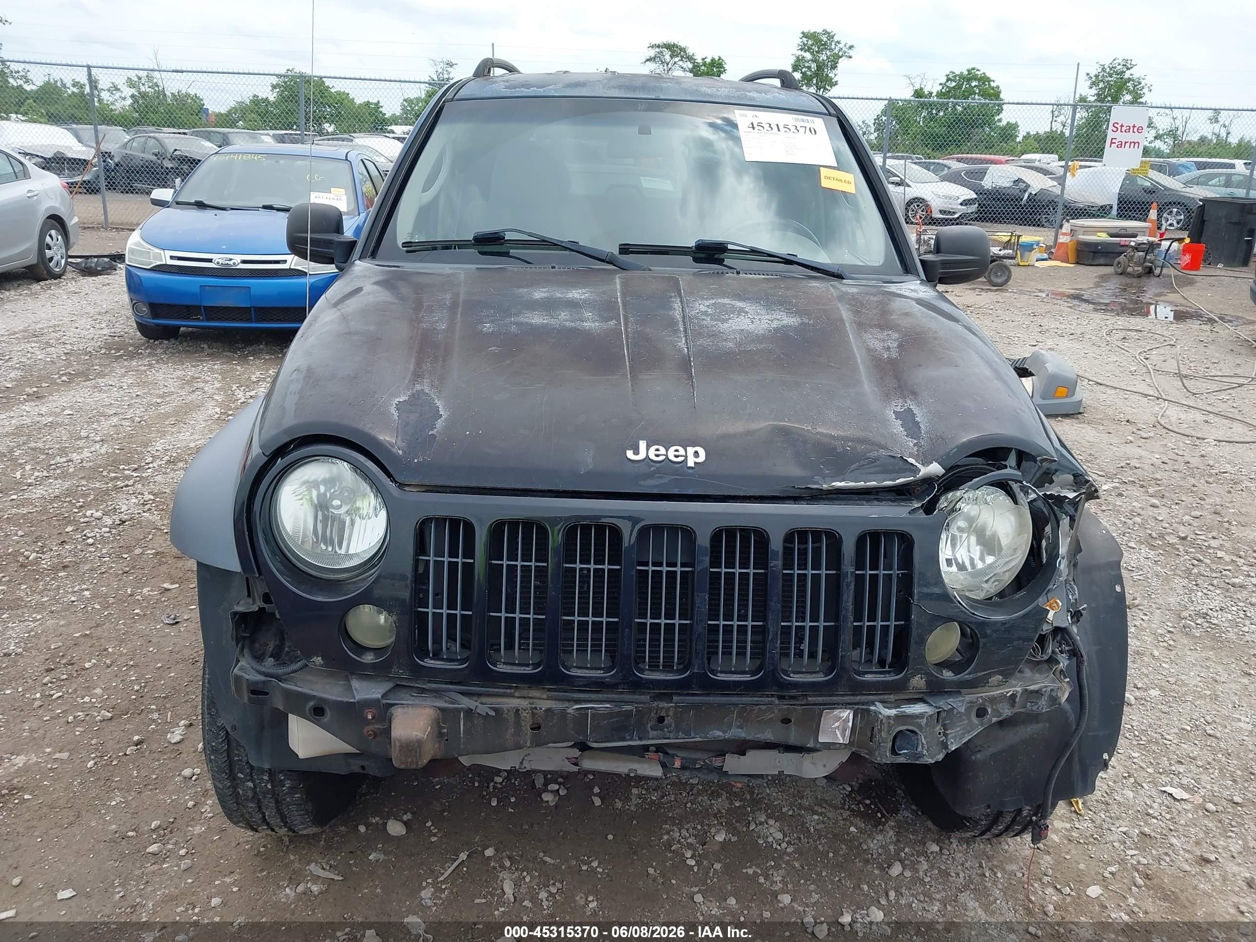 2005 Jeep Liberty Sport Black vin: 1J4GL48K15W555427