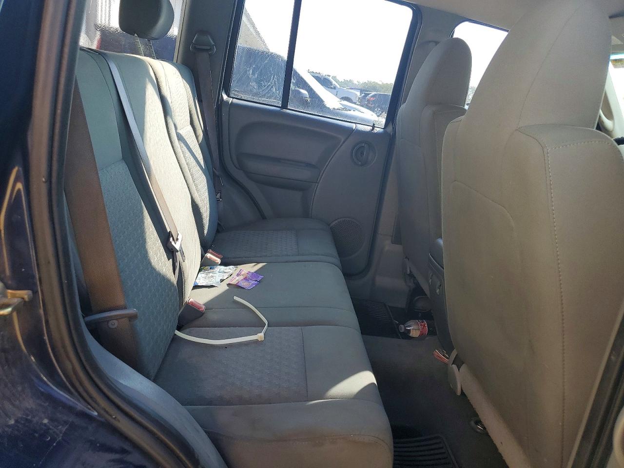 2006 Jeep Liberty Sport Blue vin: 1J4GL48K16W182231