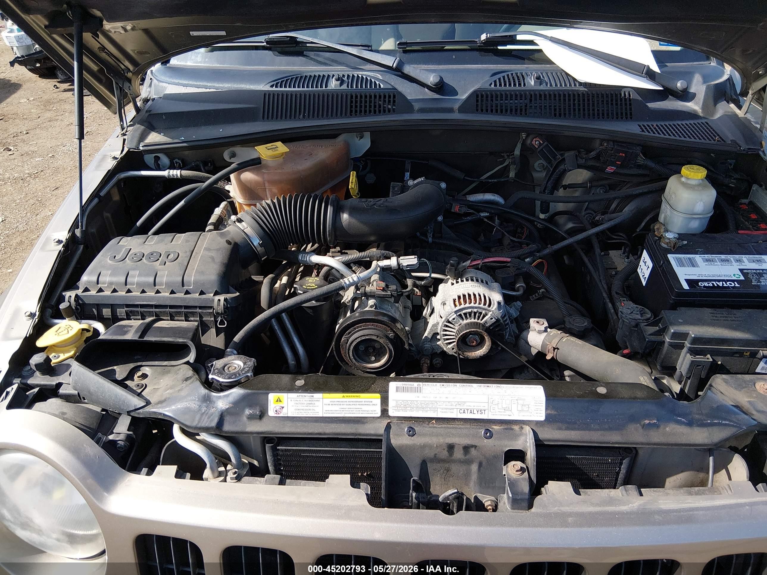 2007 Jeep Liberty Sport Золотой vin: 1J4GL48K17W670726
