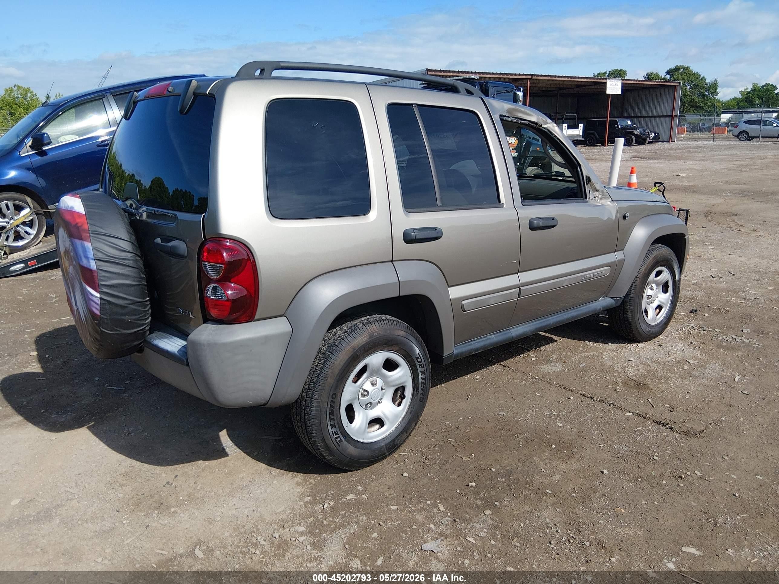 2007 Jeep Liberty Sport Золотой vin: 1J4GL48K17W670726