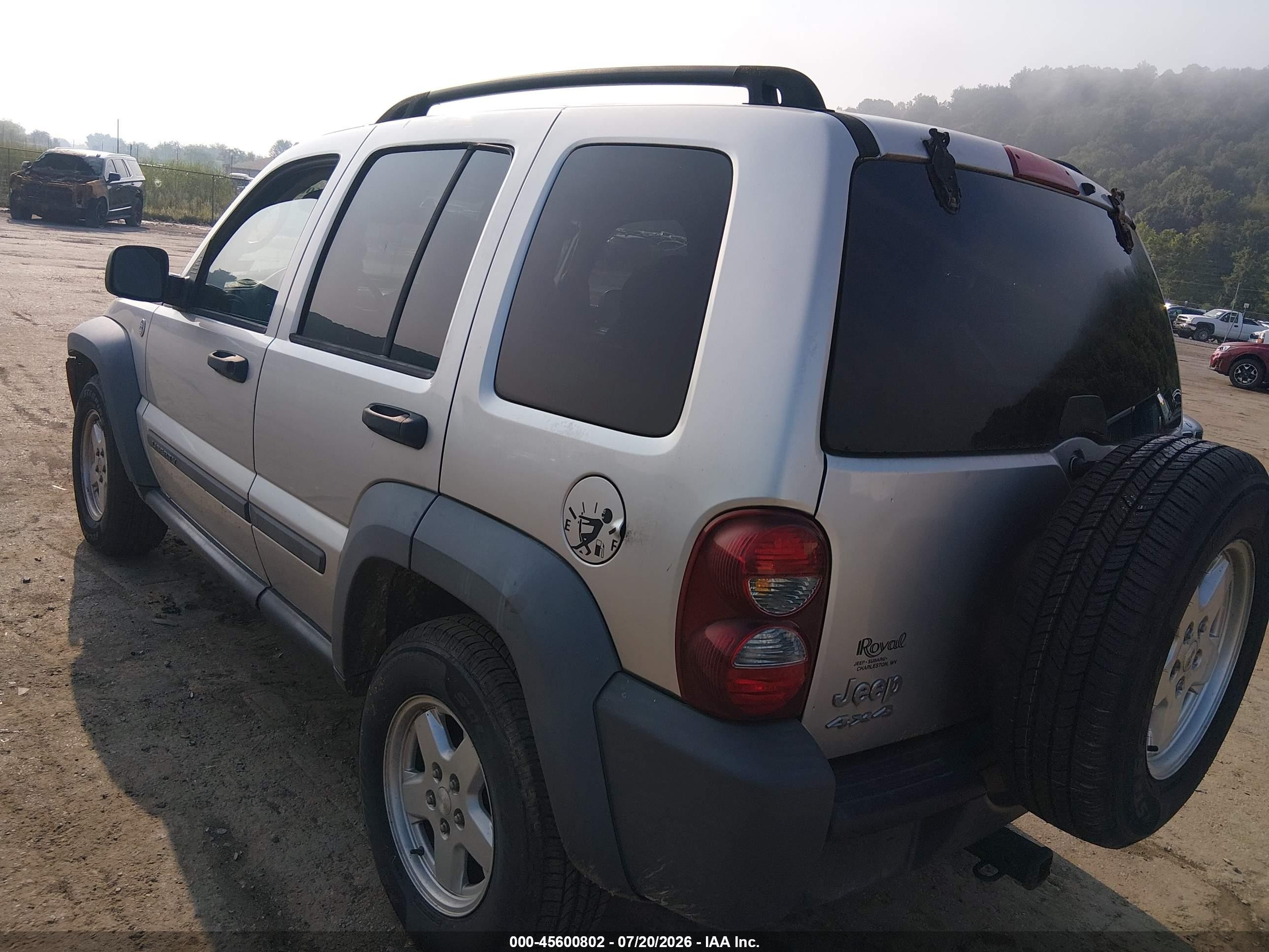 2007 Jeep Liberty Sport Silver vin: 1J4GL48K17W695254