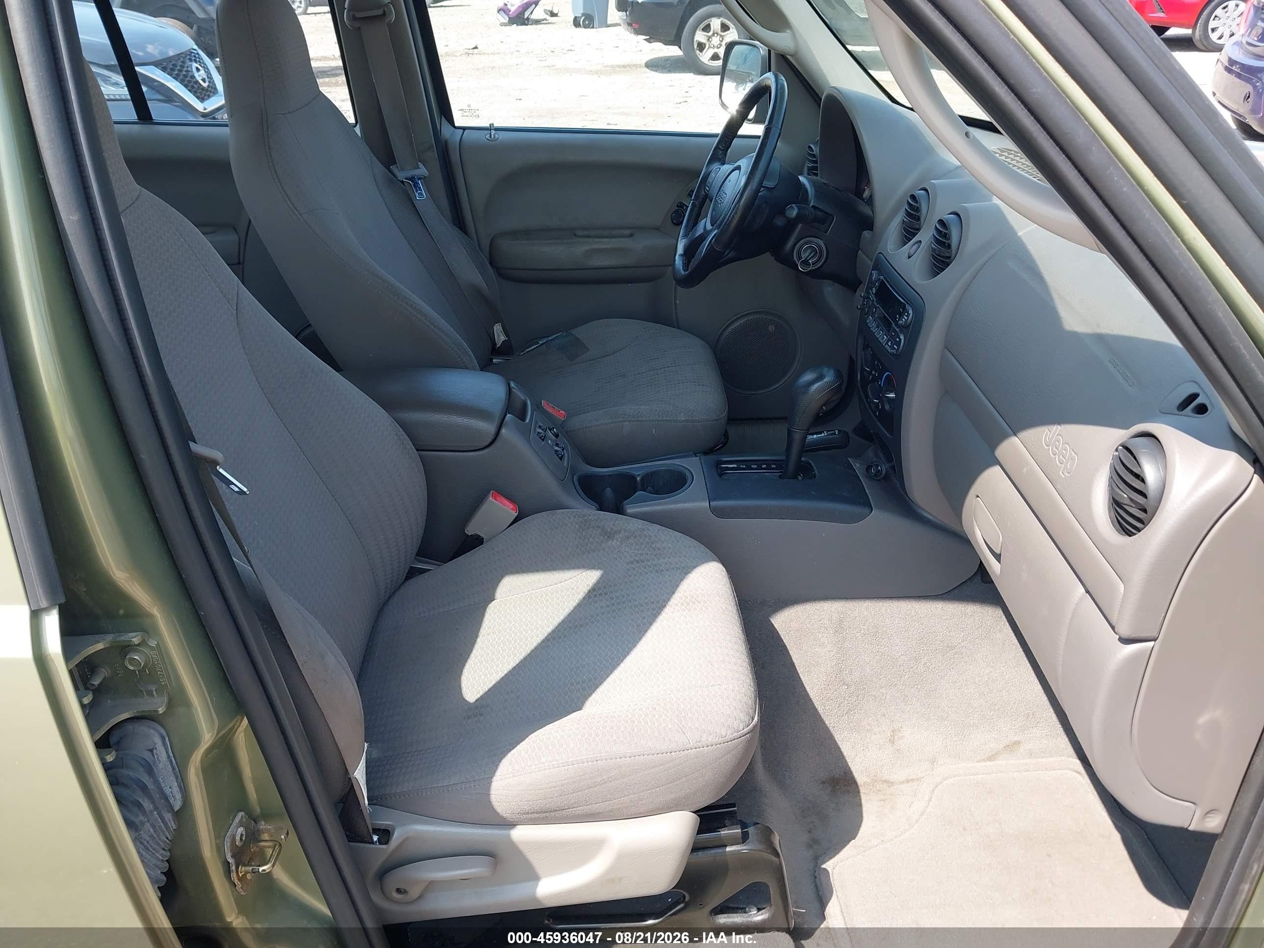 2003 Jeep Liberty Sport Зеленый vin: 1J4GL48K23W718180
