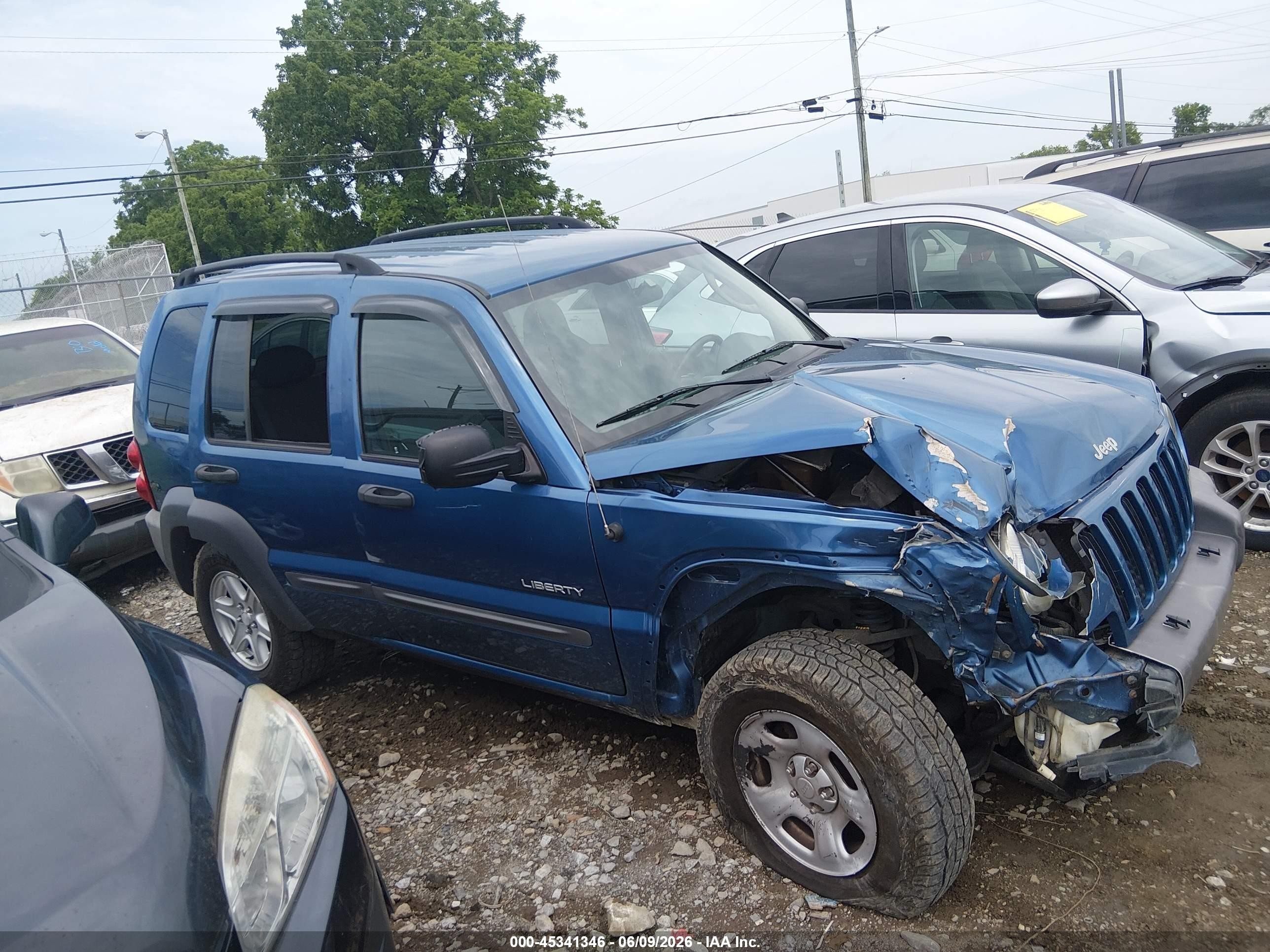 2004 Jeep Liberty Sport Blue vin: 1J4GL48K24W301157