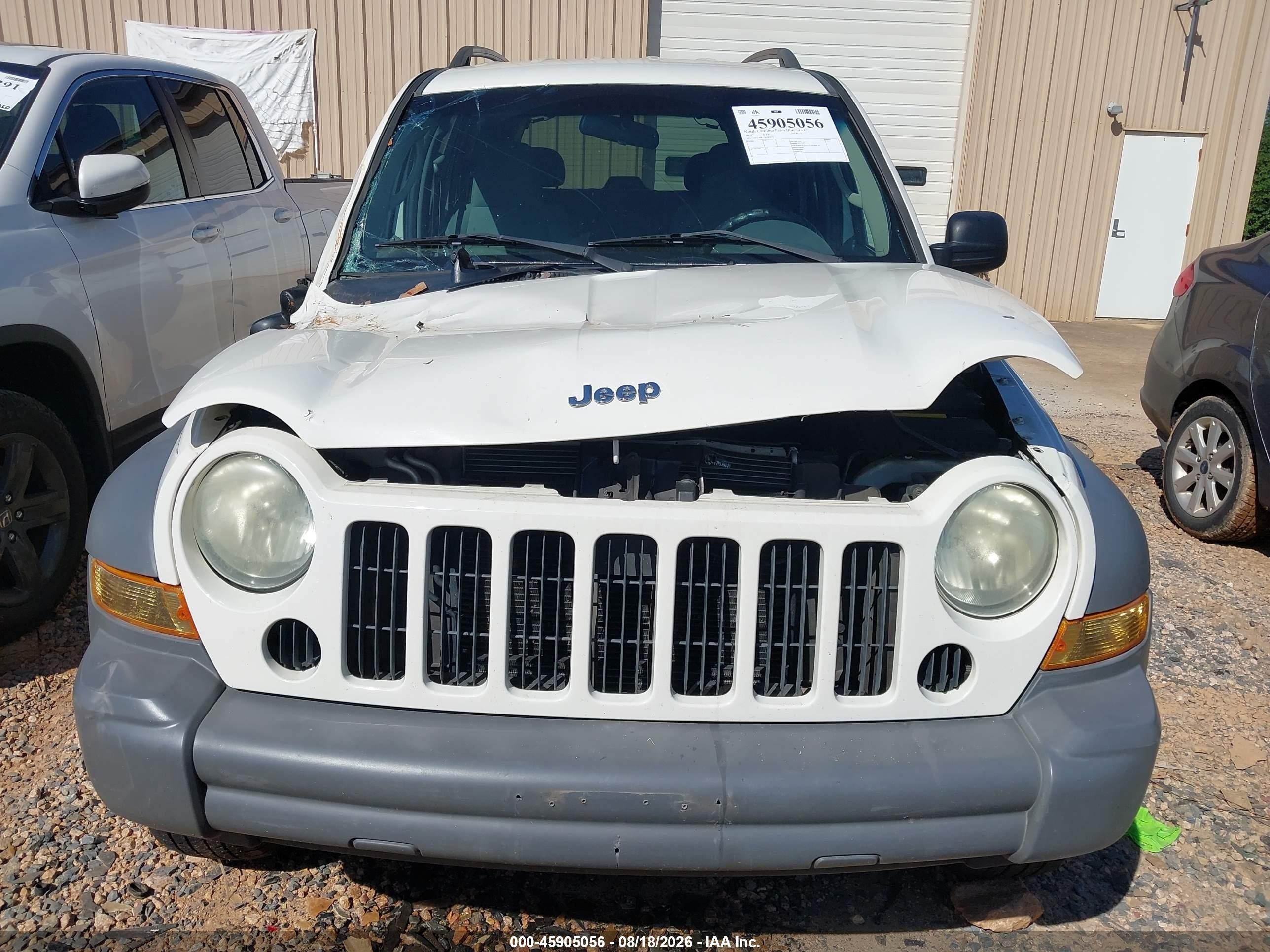 2005 Jeep Liberty Sport Белый vin: 1J4GL48K25W545019