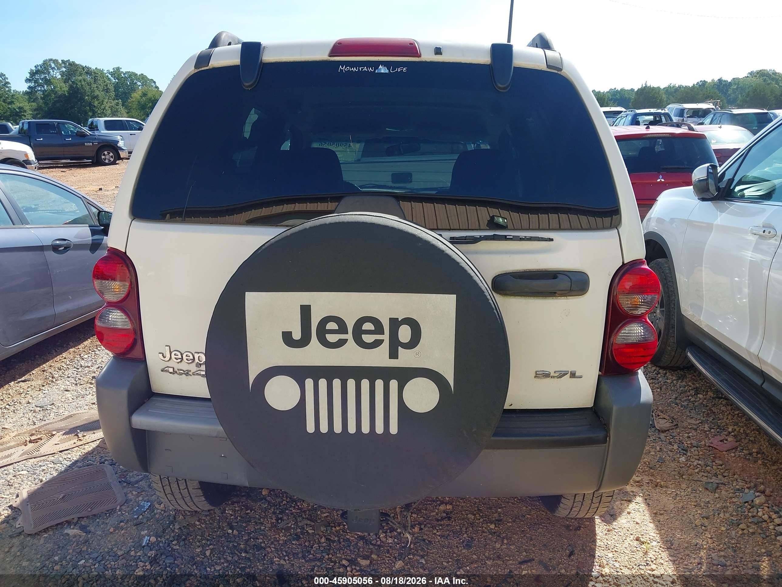 2005 Jeep Liberty Sport Белый vin: 1J4GL48K25W545019