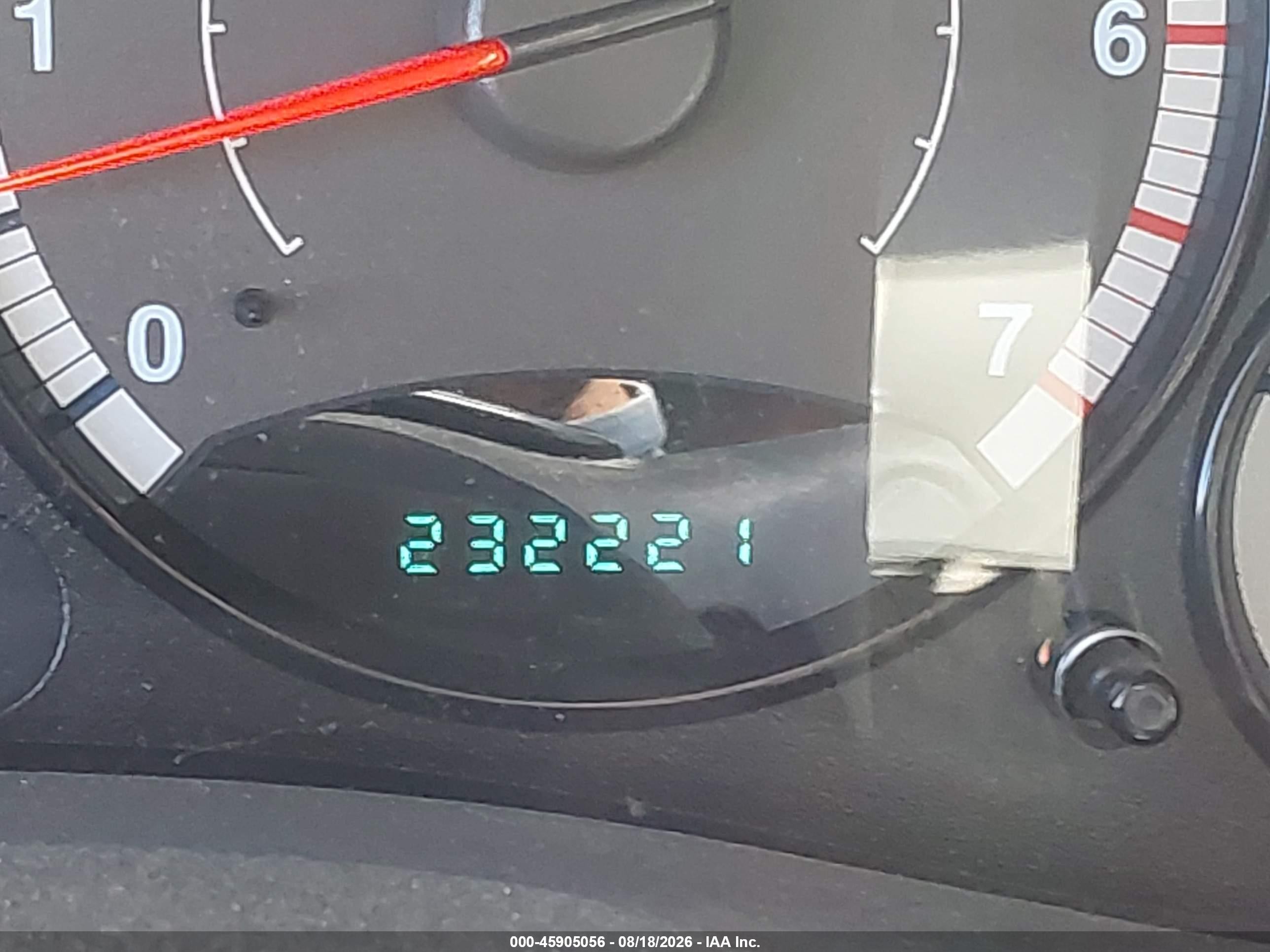 2005 Jeep Liberty Sport Белый vin: 1J4GL48K25W545019