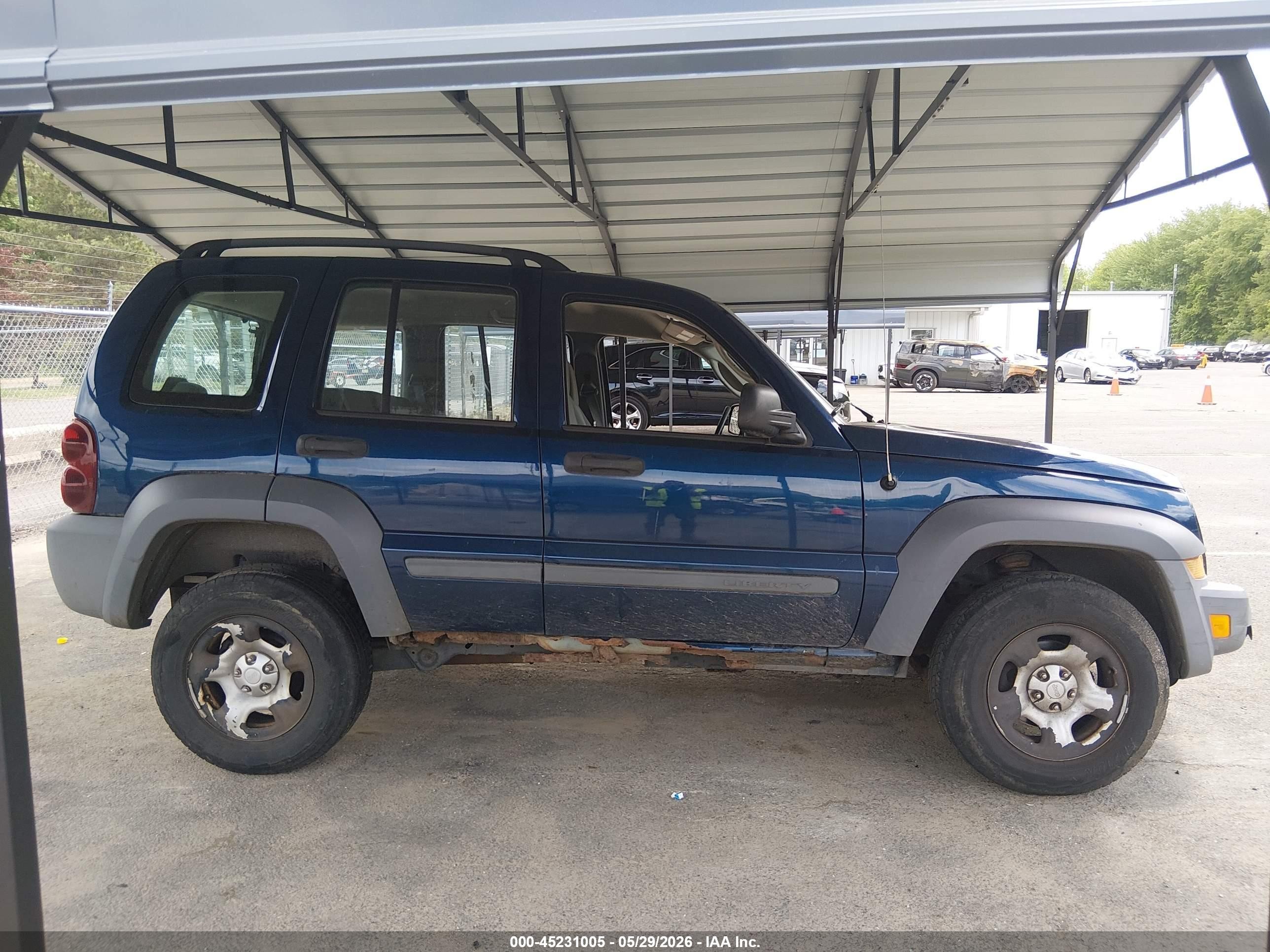 2005 Jeep Liberty Sport Синий vin: 1J4GL48K25W659912