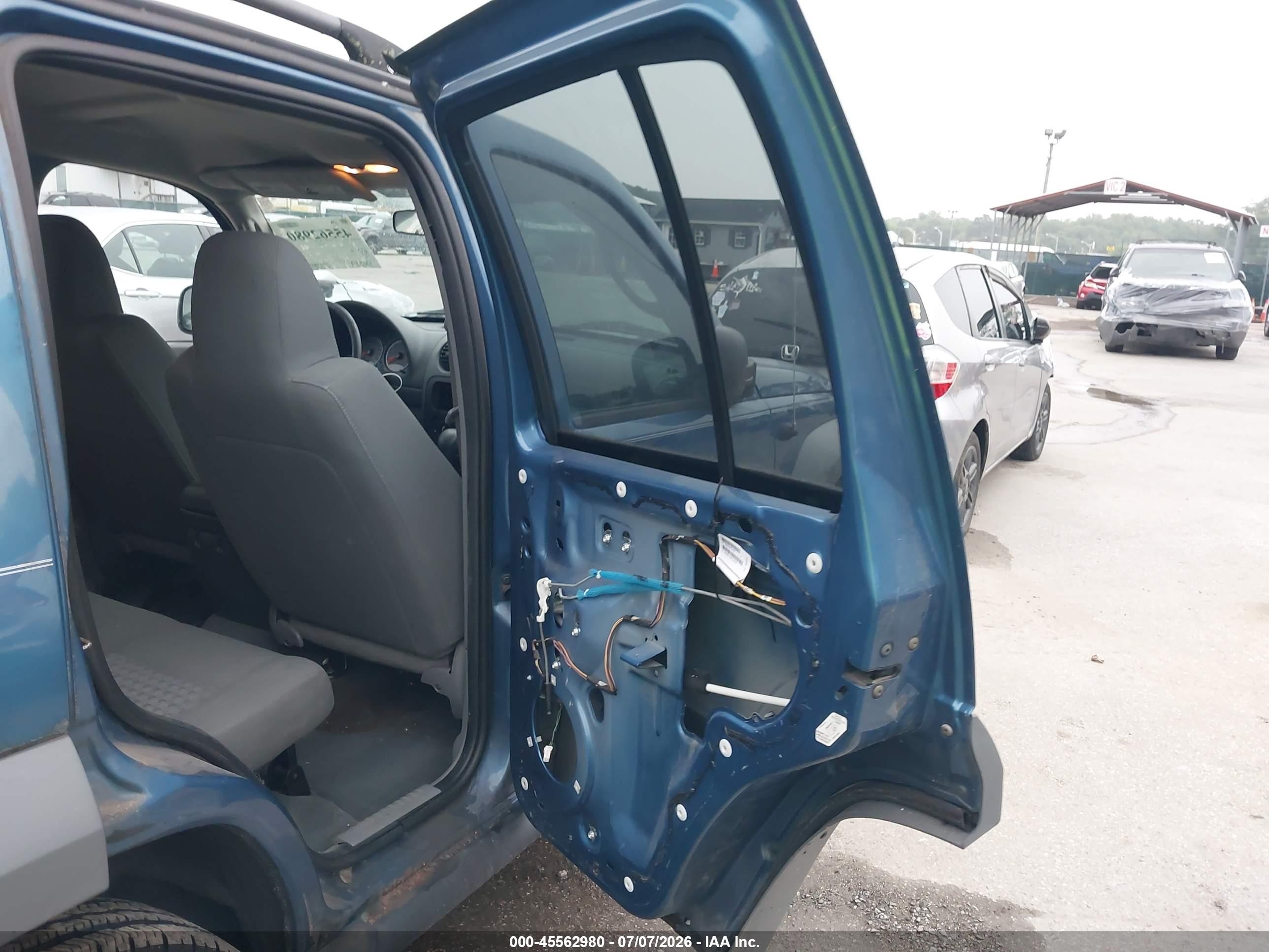 2006 Jeep Liberty Sport Blue vin: 1J4GL48K26W102709