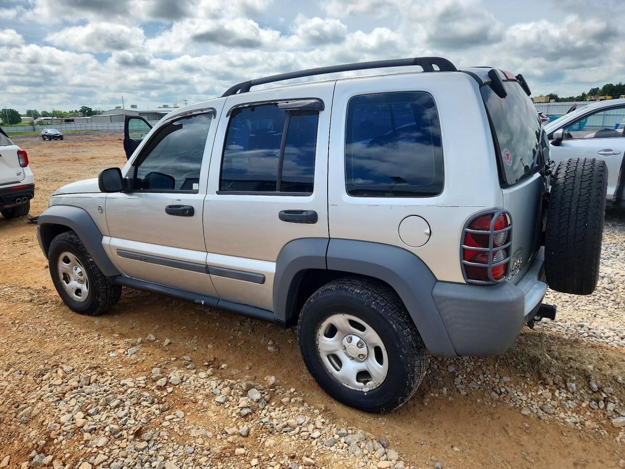 2006 Jeep Liberty Sport Silver vin: 1J4GL48K26W103746