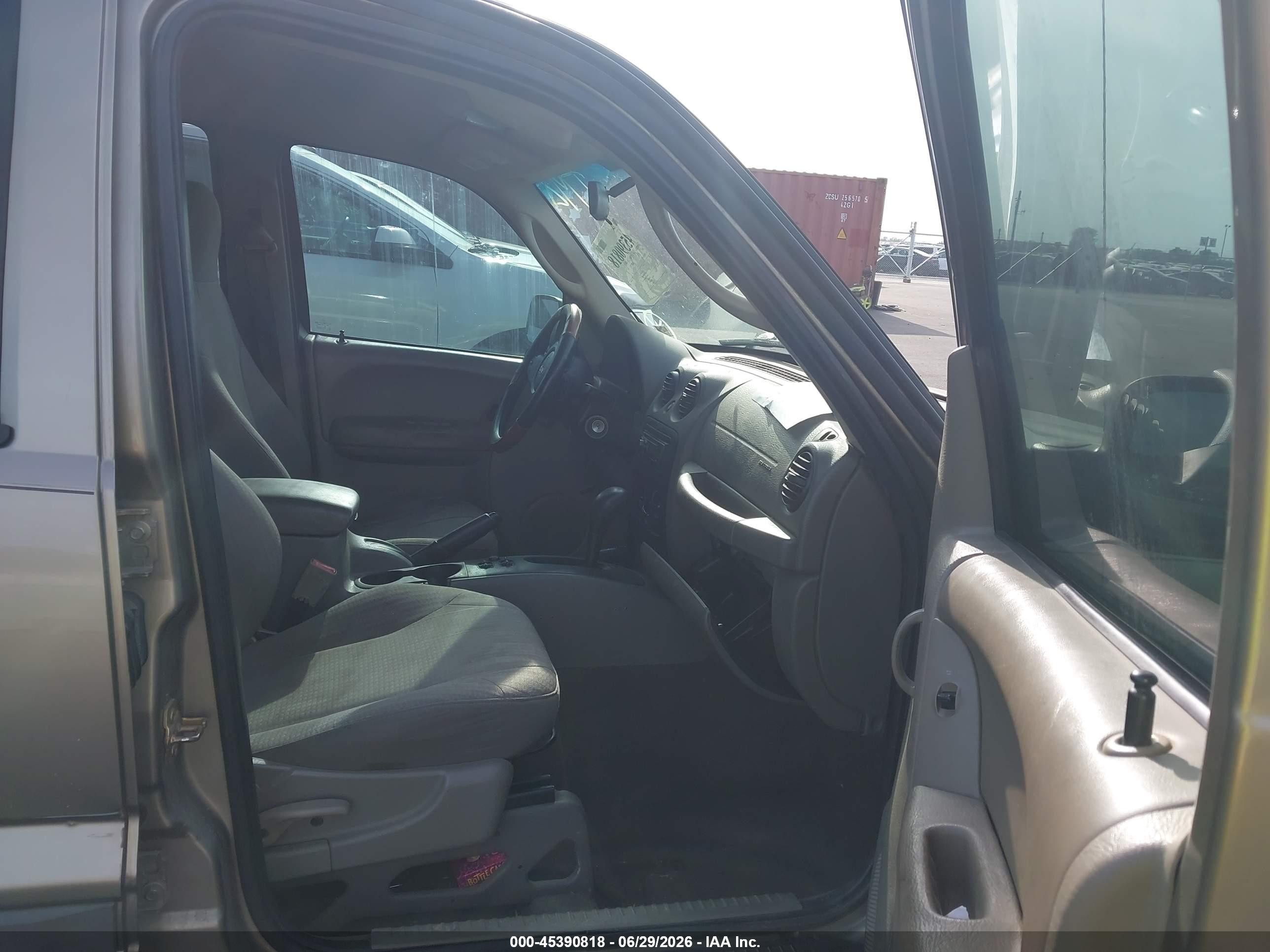 2006 Jeep Liberty Sport Brown vin: 1J4GL48K26W248124