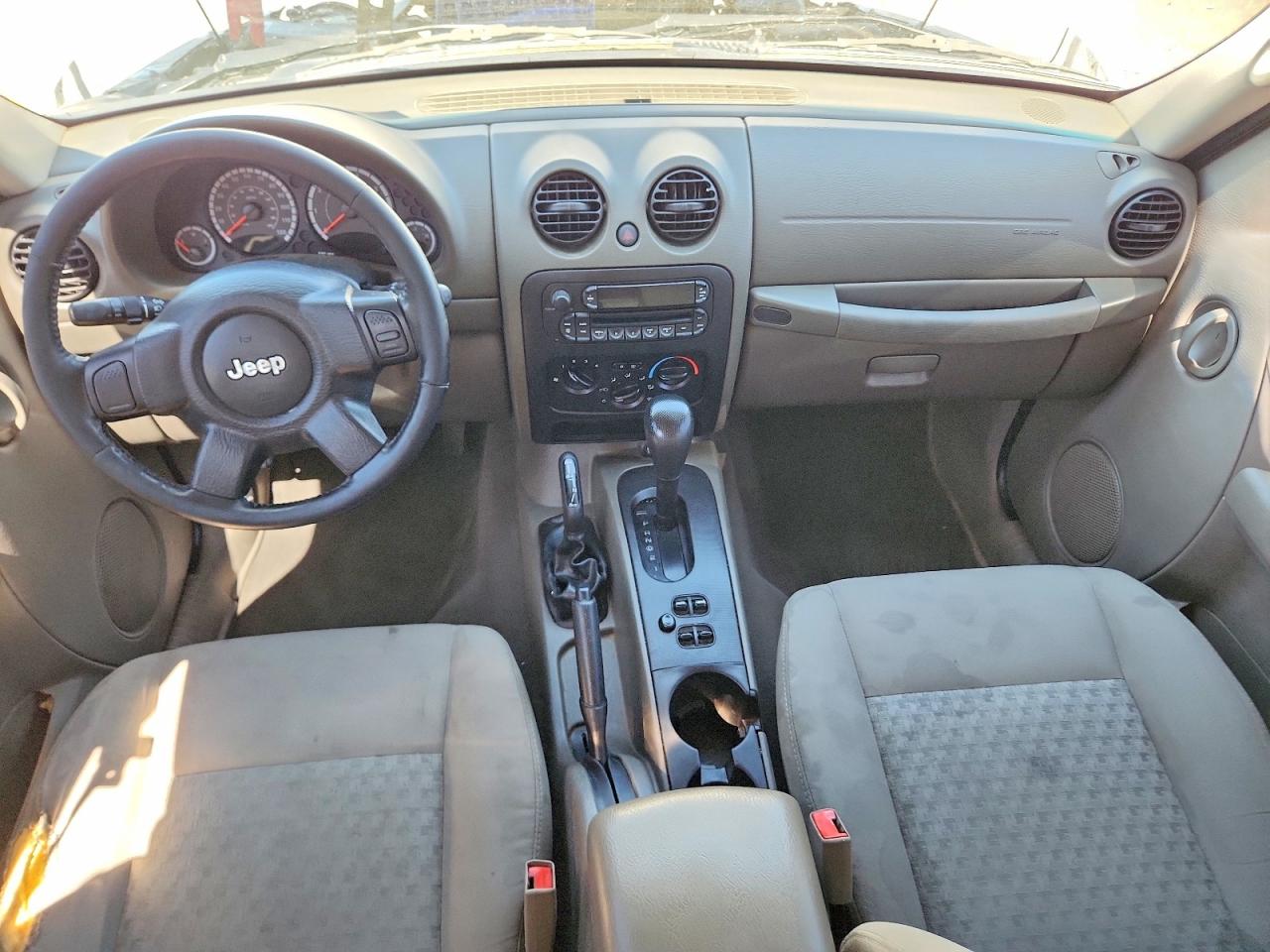 2007 Jeep Liberty Sport White vin: 1J4GL48K27W715737