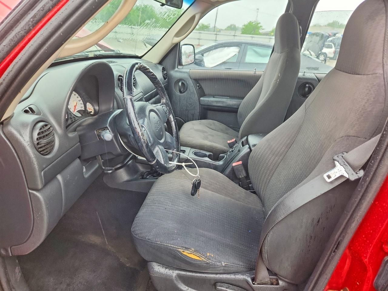 2002 Jeep Liberty Sport Red vin: 1J4GL48K32W294104