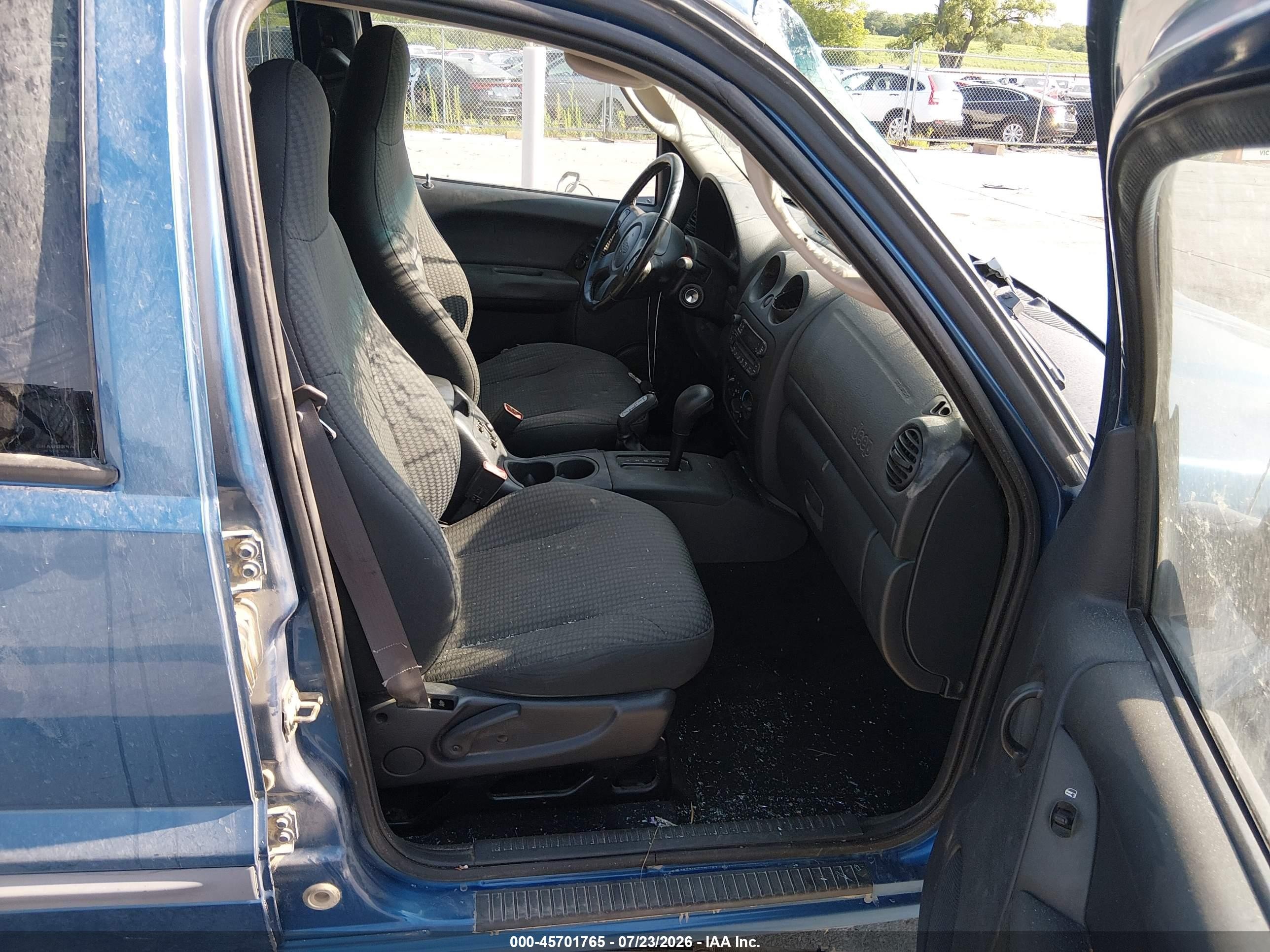 2003 Jeep Liberty Sport Blue vin: 1J4GL48K33W505867