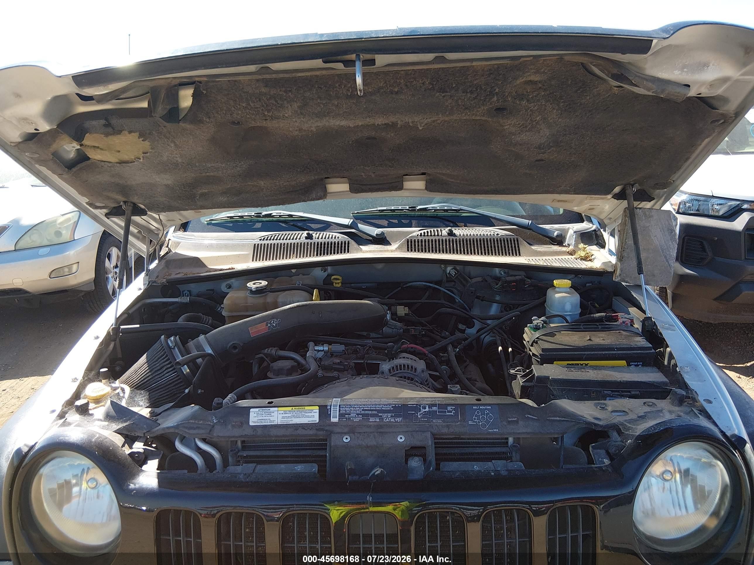 2004 Jeep Liberty Sport Silver vin: 1J4GL48K34W193695