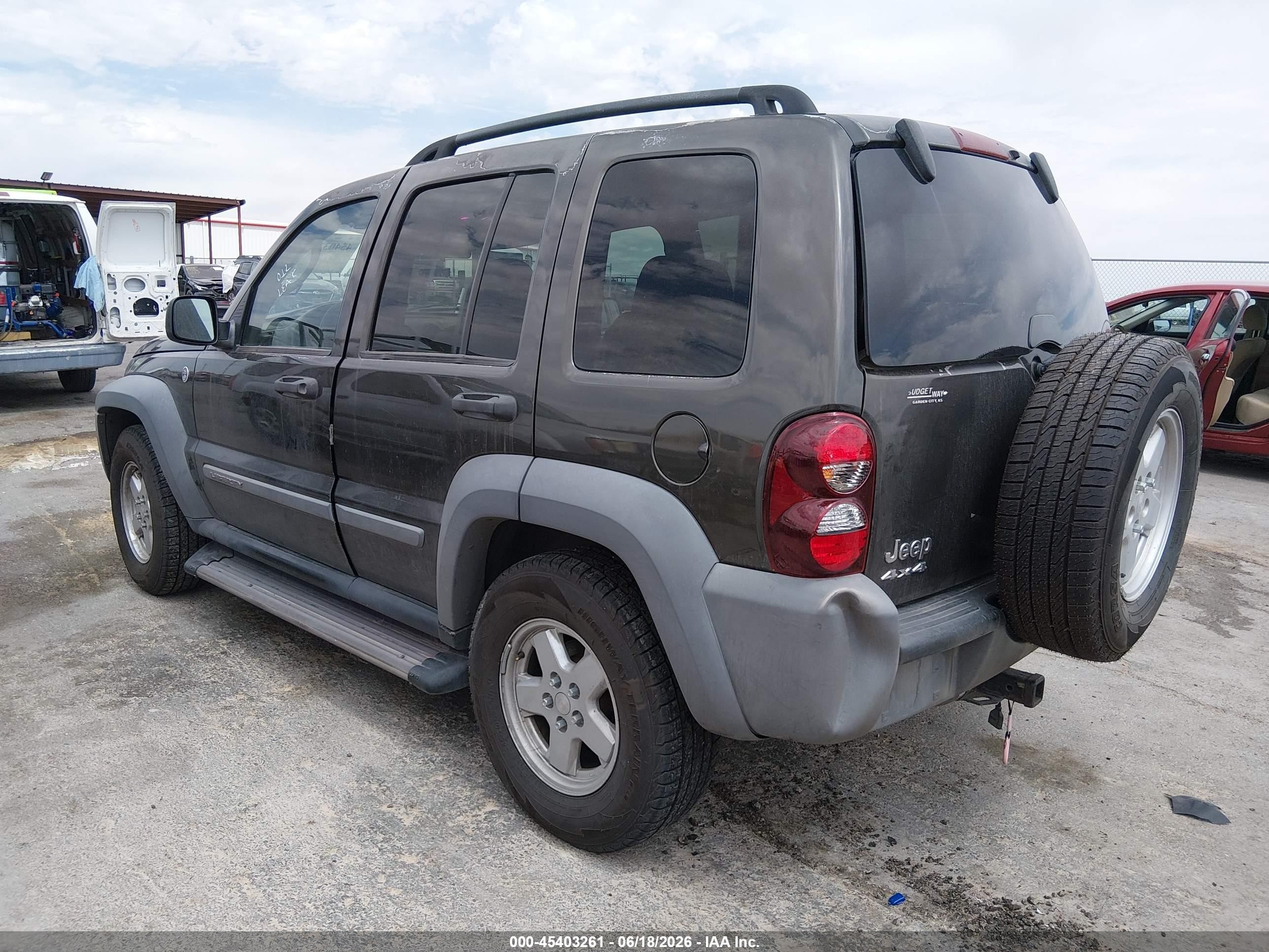 2005 Jeep Liberty Sport Brown vin: 1J4GL48K35W508724