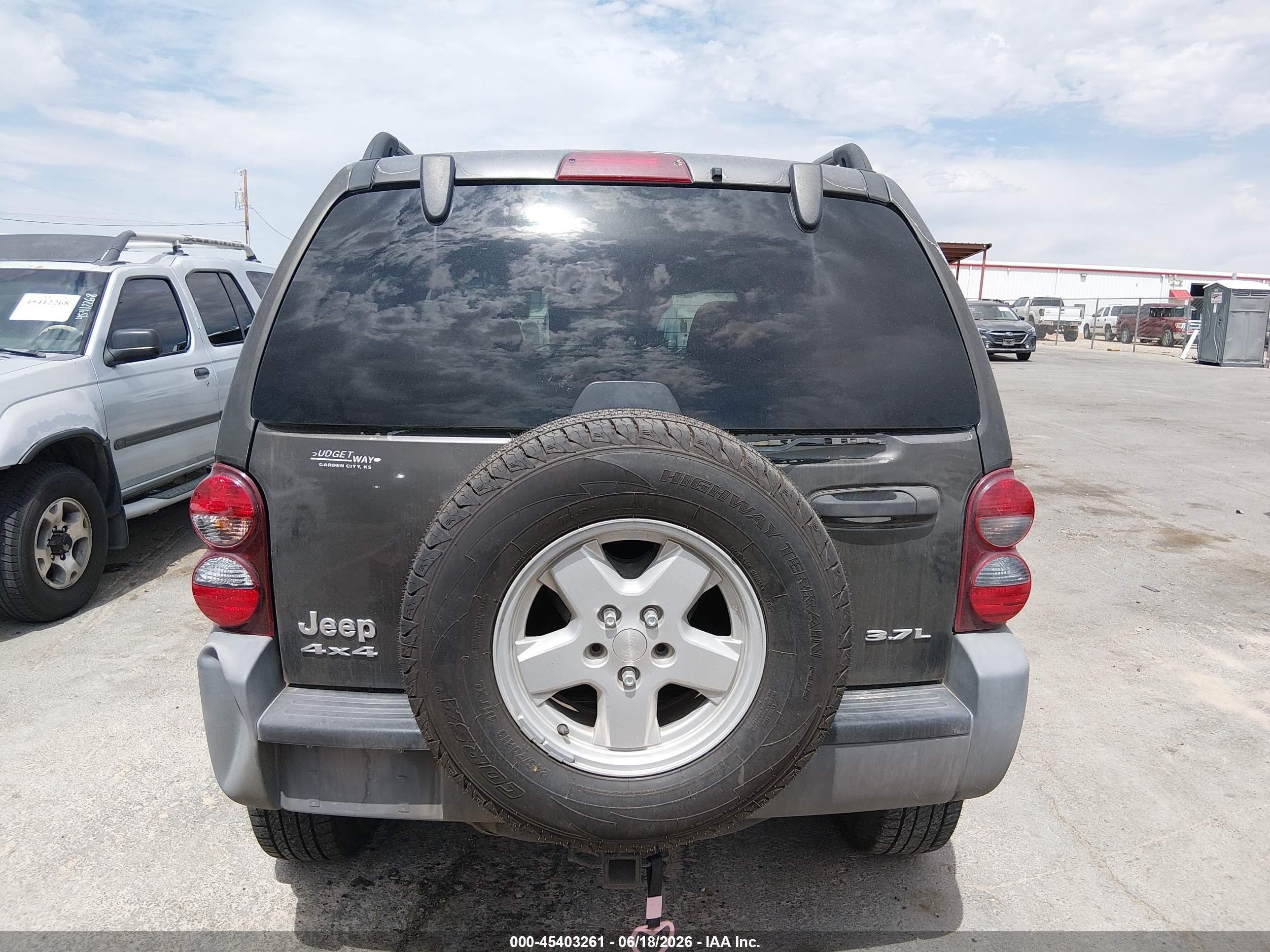 2005 Jeep Liberty Sport Brown vin: 1J4GL48K35W508724