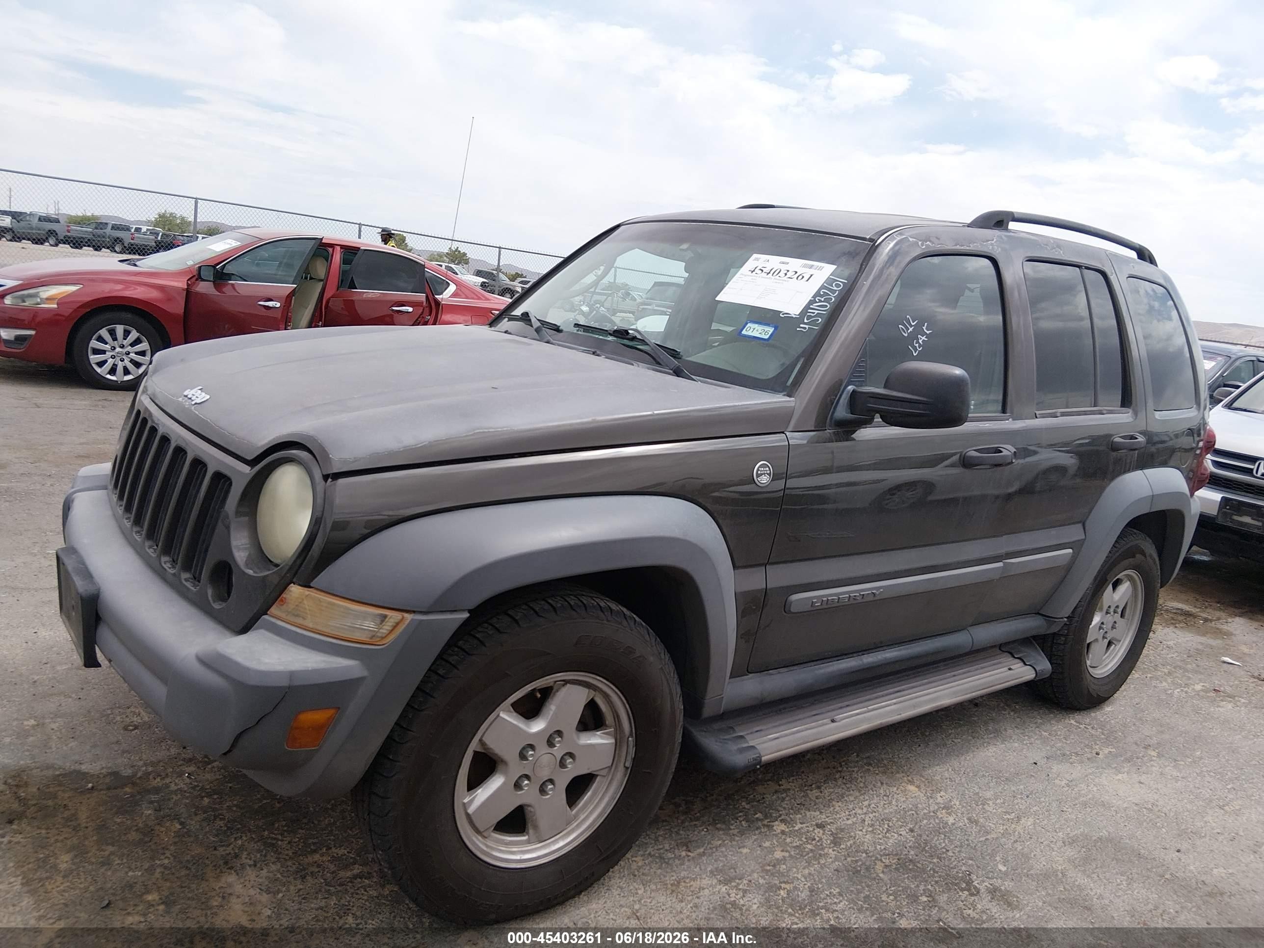 2005 Jeep Liberty Sport Brown vin: 1J4GL48K35W508724