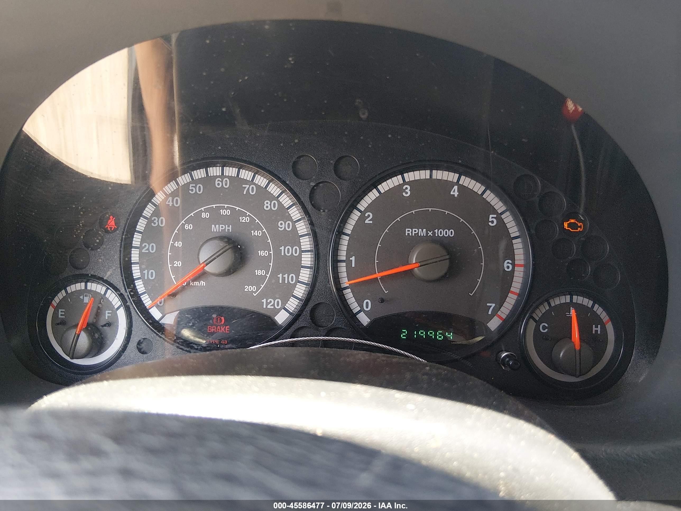 2005 Jeep Liberty Sport Красный vin: 1J4GL48K35W544428
