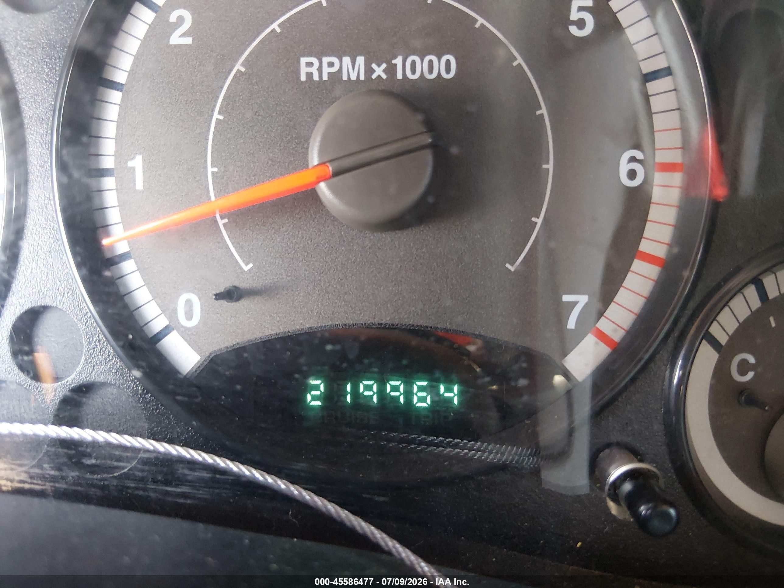 2005 Jeep Liberty Sport Красный vin: 1J4GL48K35W544428