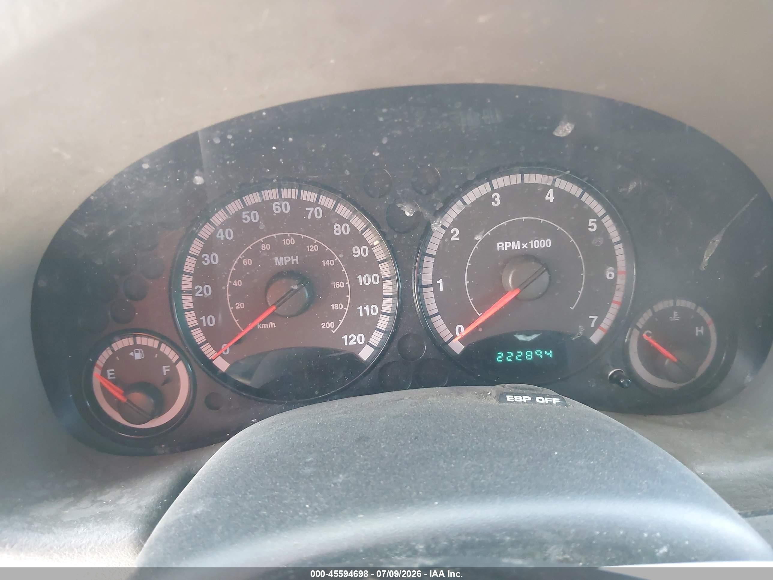 2006 Jeep Liberty Sport Beige vin: 1J4GL48K36W107885