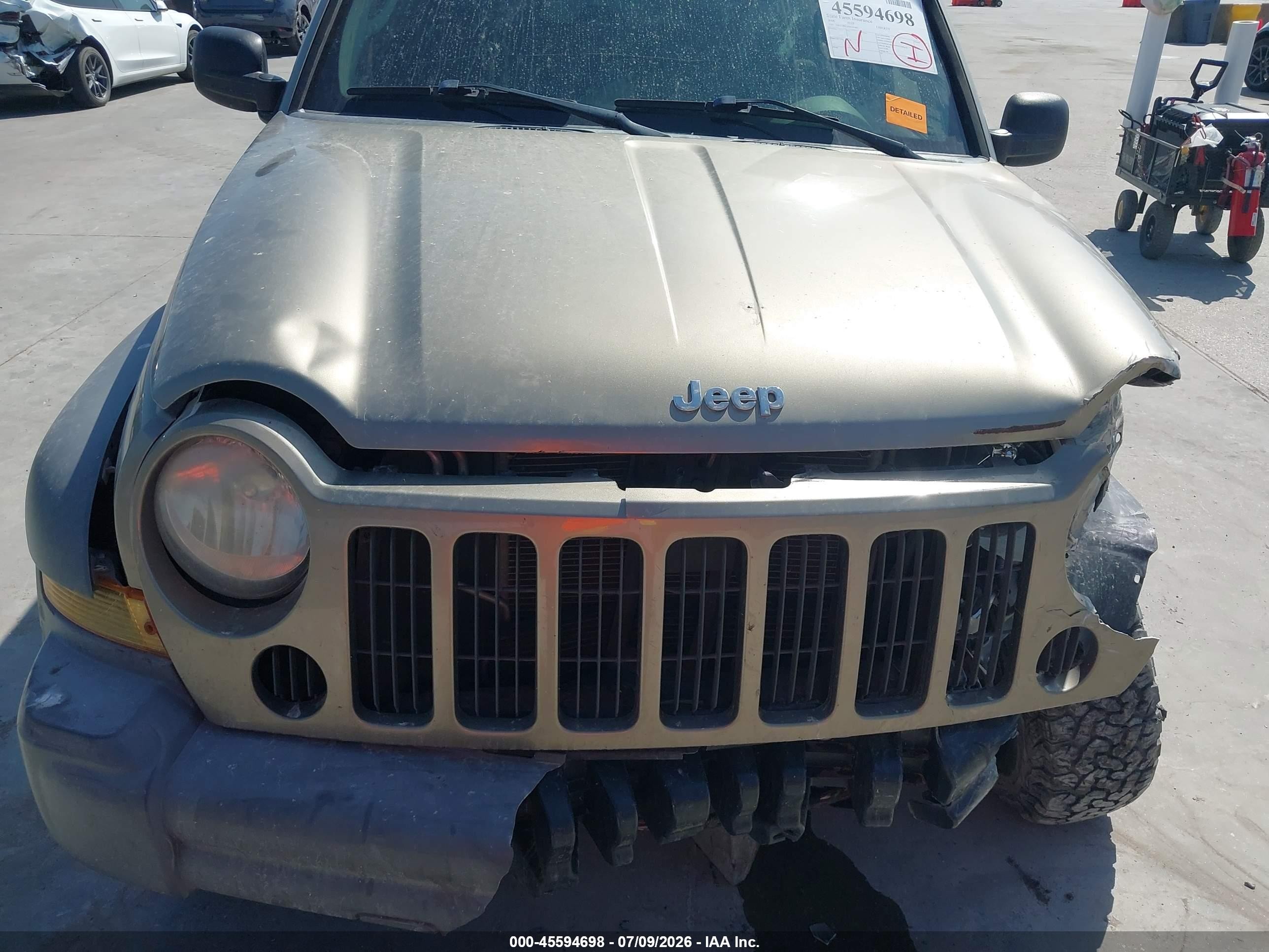 2006 Jeep Liberty Sport Beige vin: 1J4GL48K36W107885
