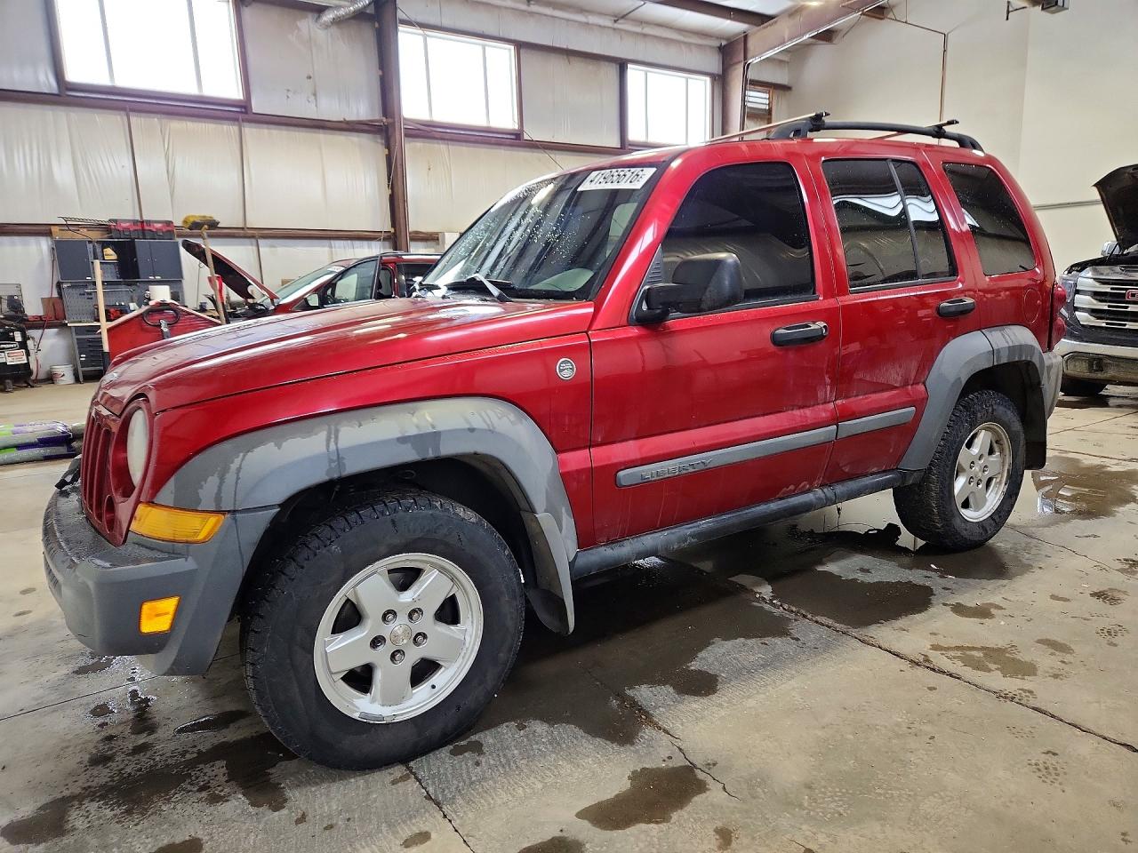 2006 Jeep Liberty Sport Красный vin: 1J4GL48K36W139073