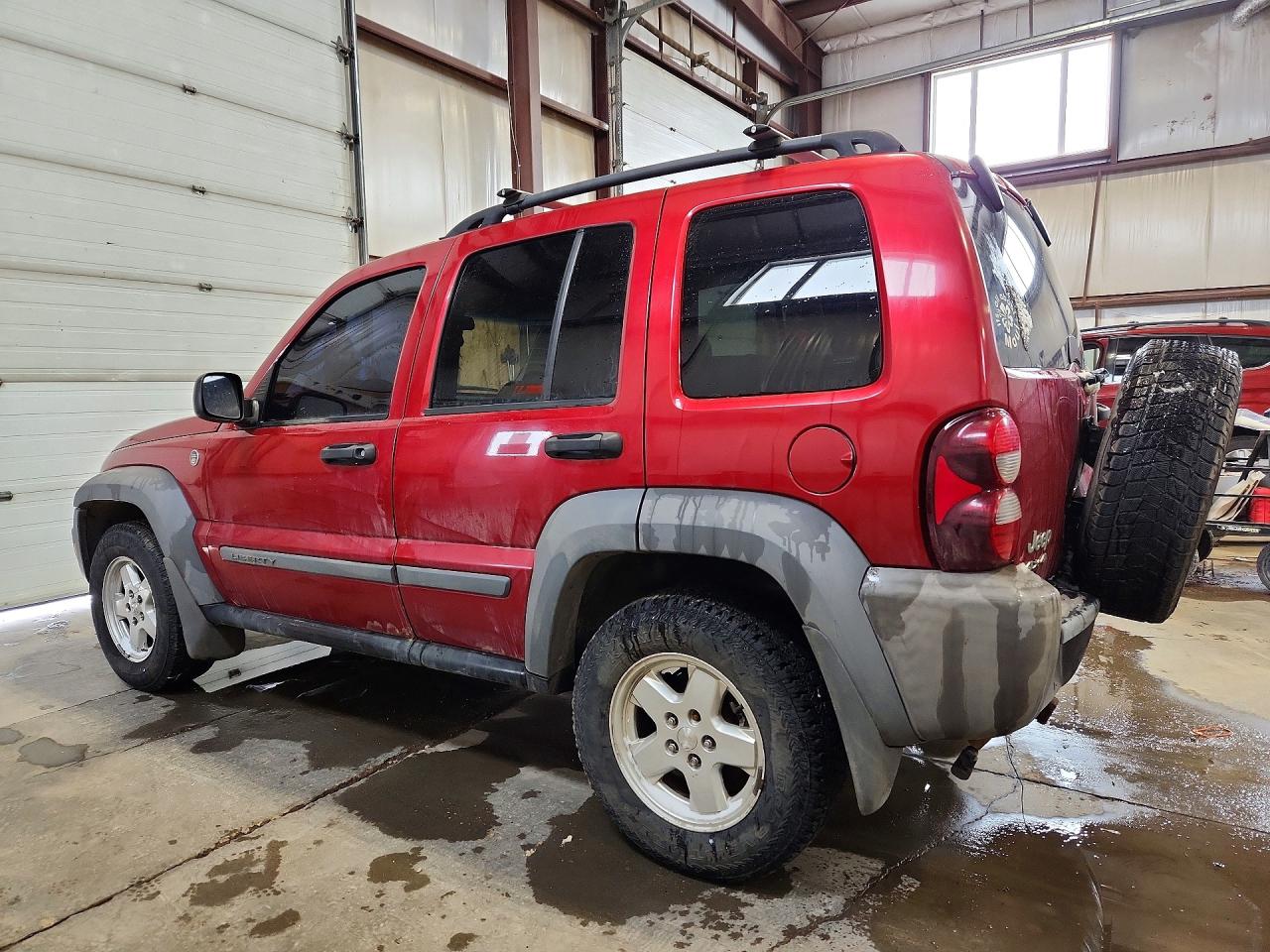 2006 Jeep Liberty Sport Красный vin: 1J4GL48K36W139073