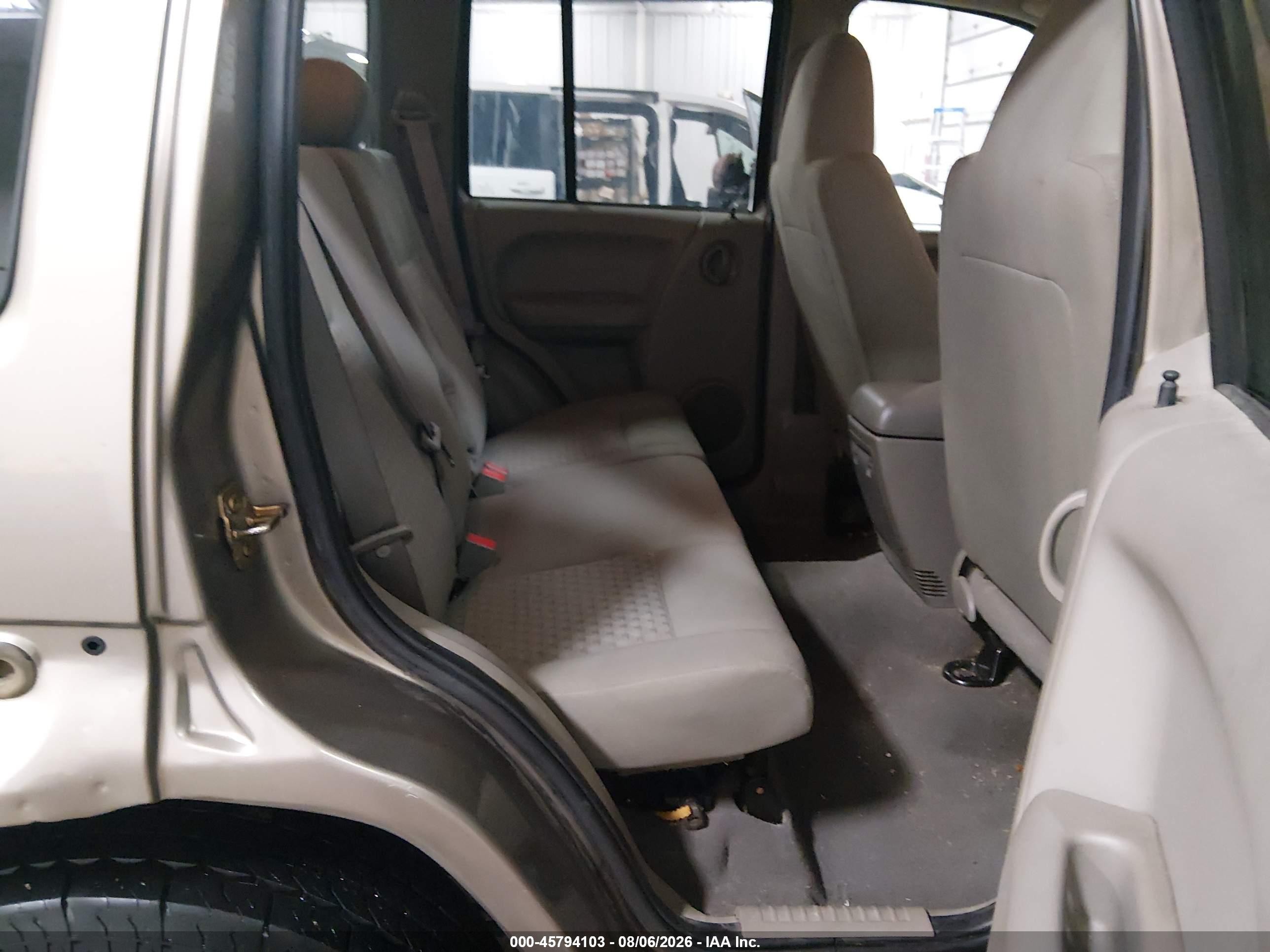 2007 Jeep Liberty Sport Brown vin: 1J4GL48K37W645598