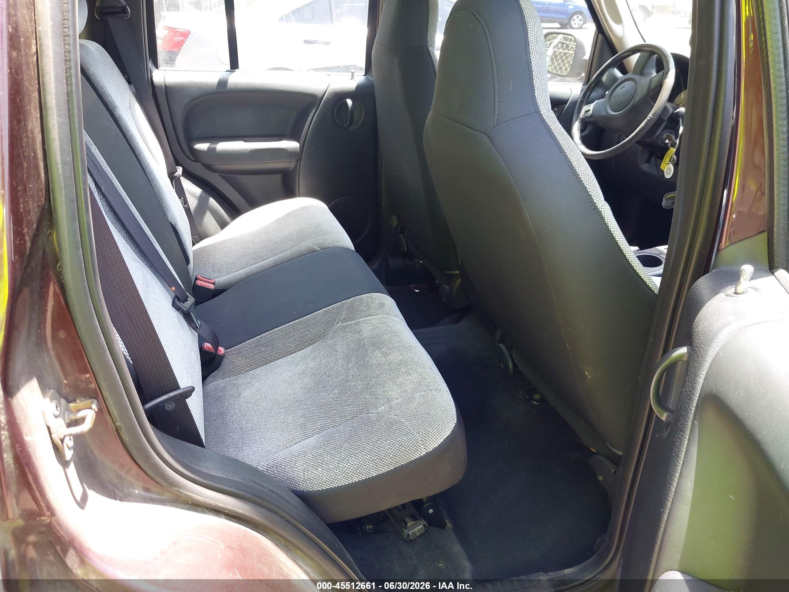 2004 Jeep Liberty Sport Purple vin: 1J4GL48K44W304853