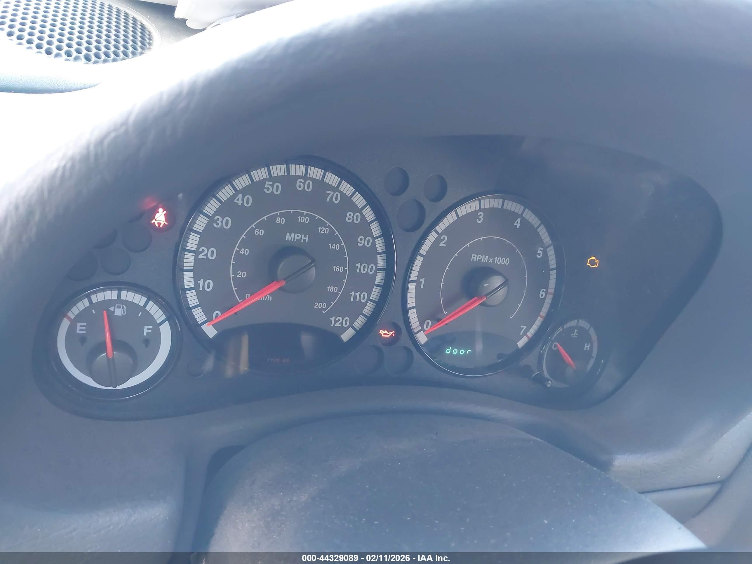 2005 Jeep Liberty Sport Красный vin: 1J4GL48K55W609232