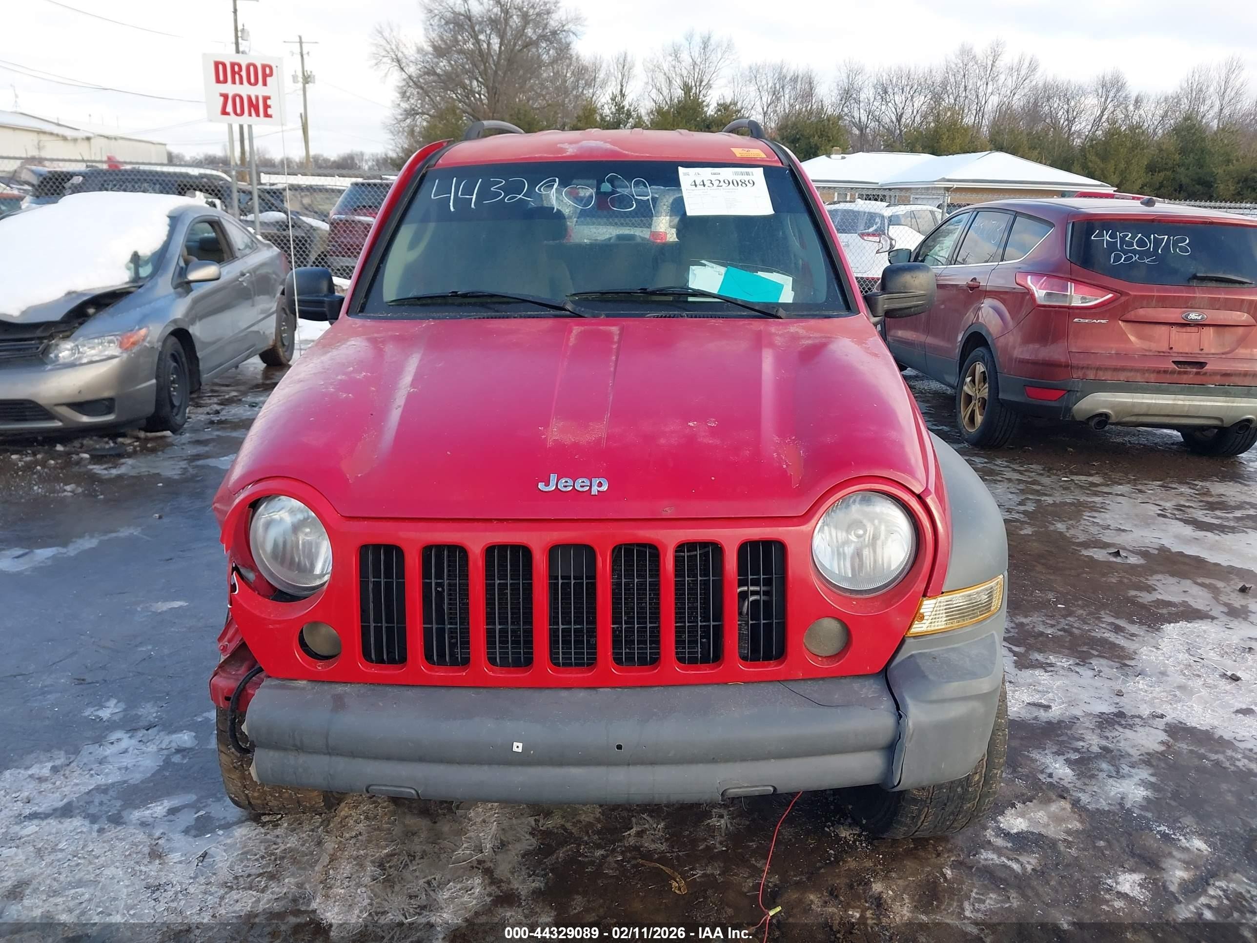 2005 Jeep Liberty Sport Красный vin: 1J4GL48K55W609232