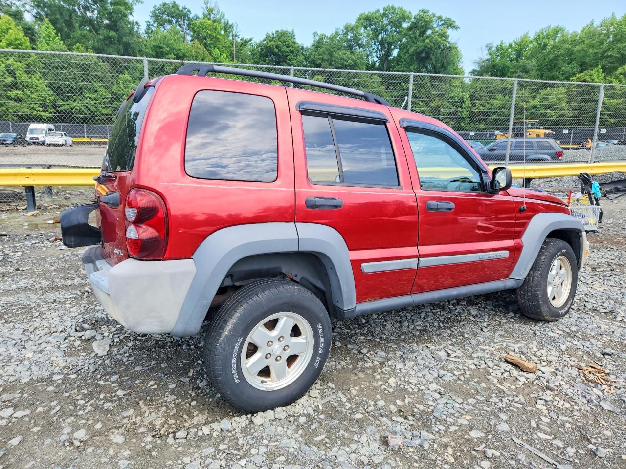 2005 Jeep Liberty Sport Red vin: 1J4GL48K55W658768