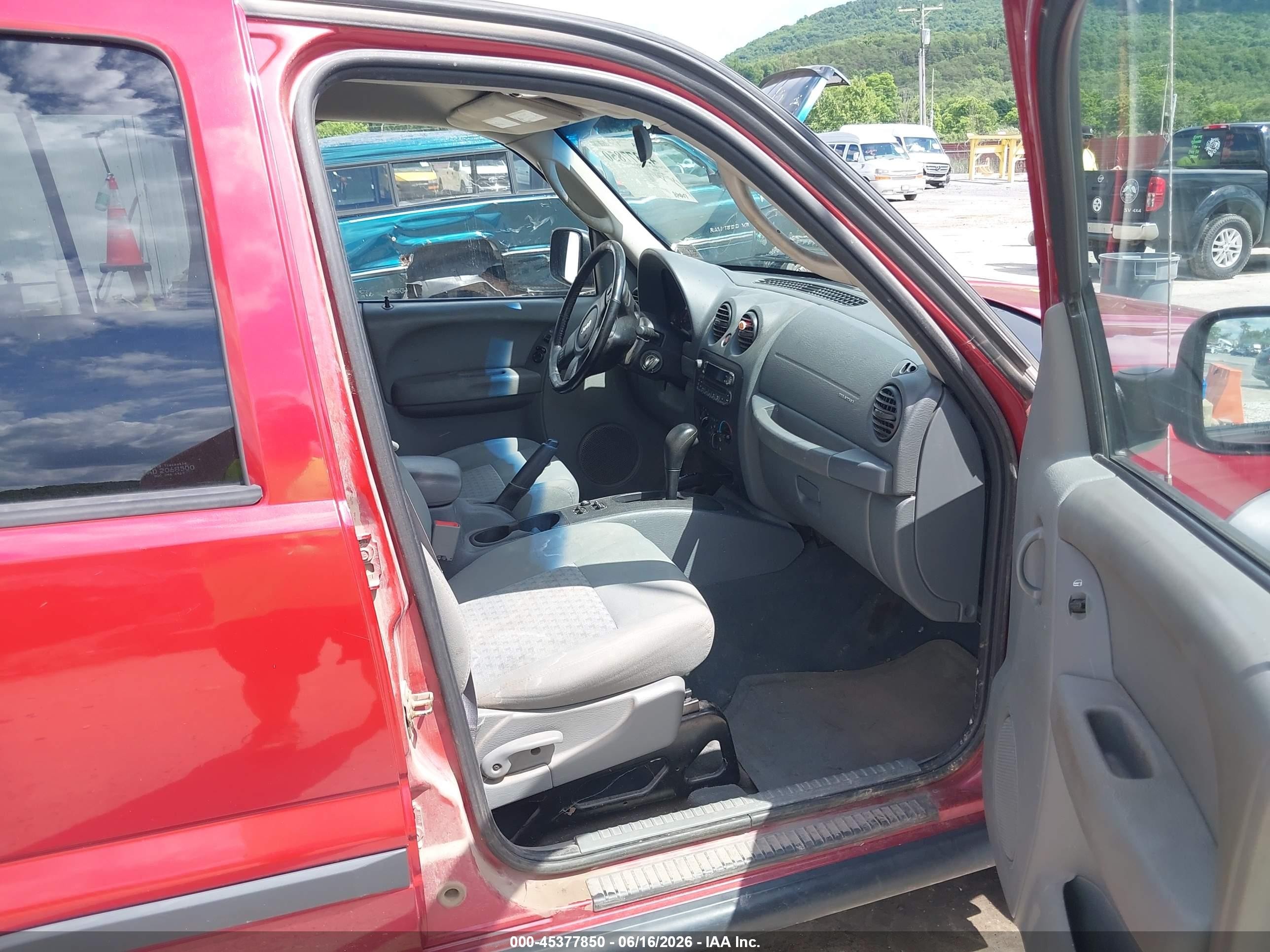 2006 Jeep Liberty Sport Red vin: 1J4GL48K56W209107