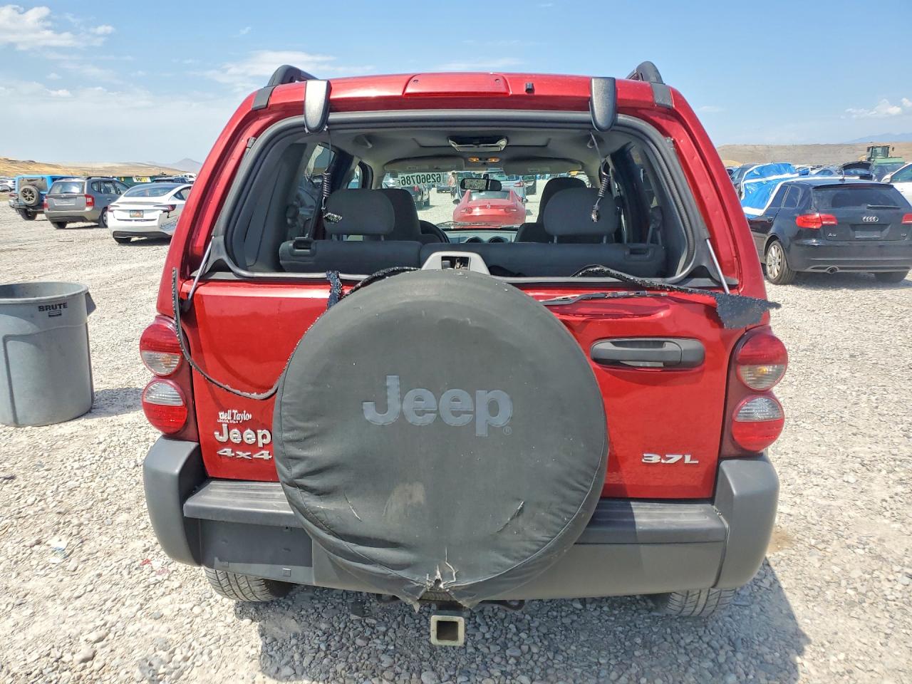 2006 Jeep Liberty Sport Red vin: 1J4GL48K56W249686