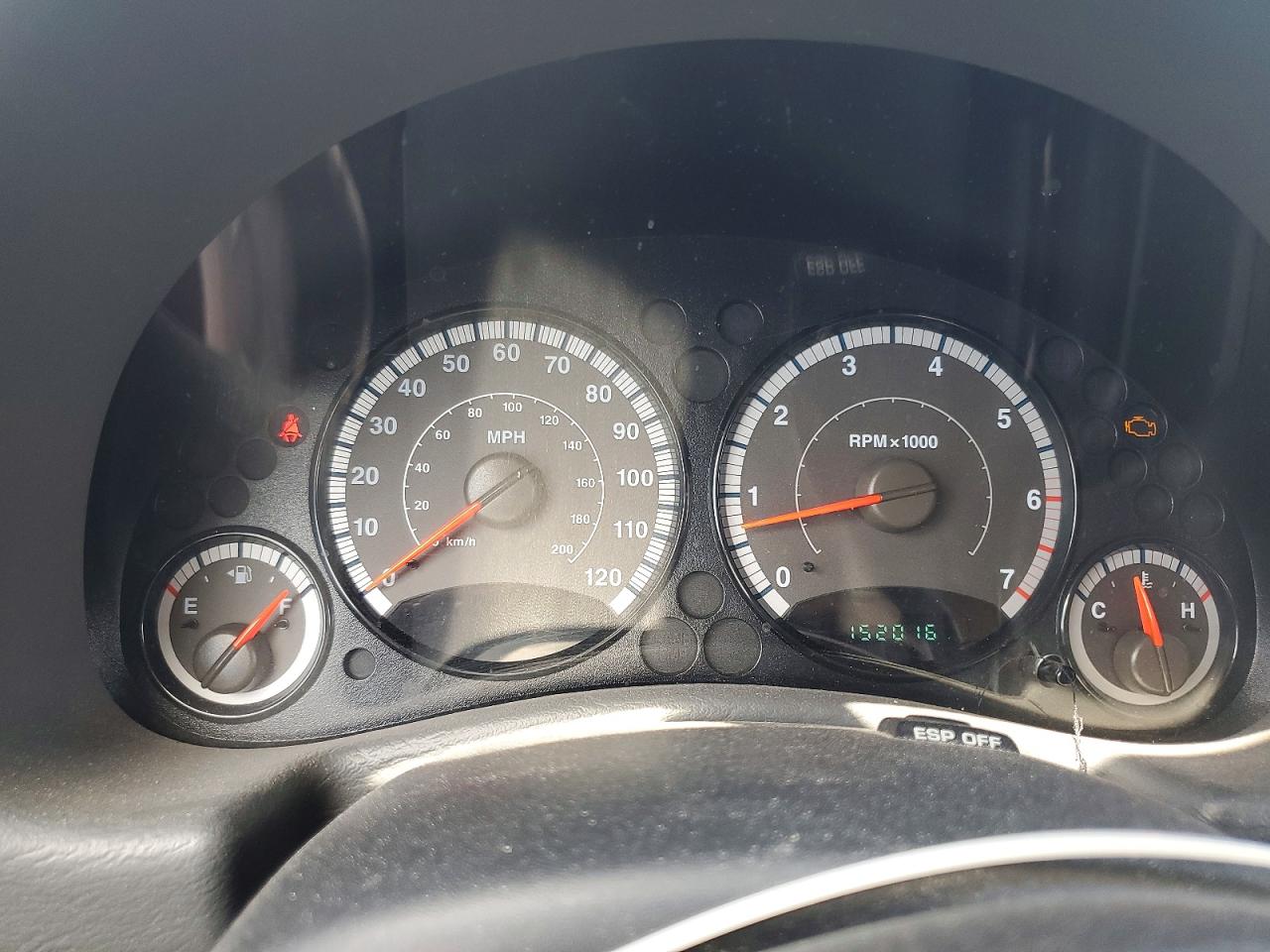 2006 Jeep Liberty Sport Red vin: 1J4GL48K56W249686
